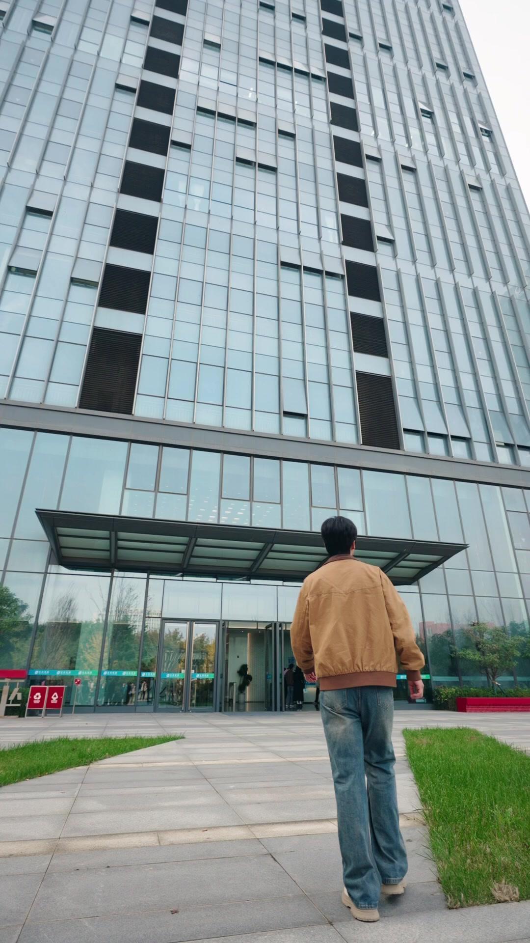 戰神駕到：七位師姊請指教