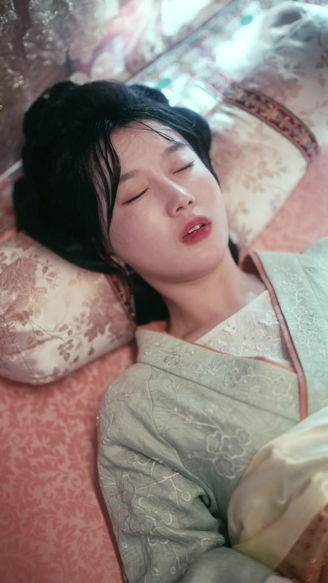 시공간을 넘은 사랑, 집착이 되다