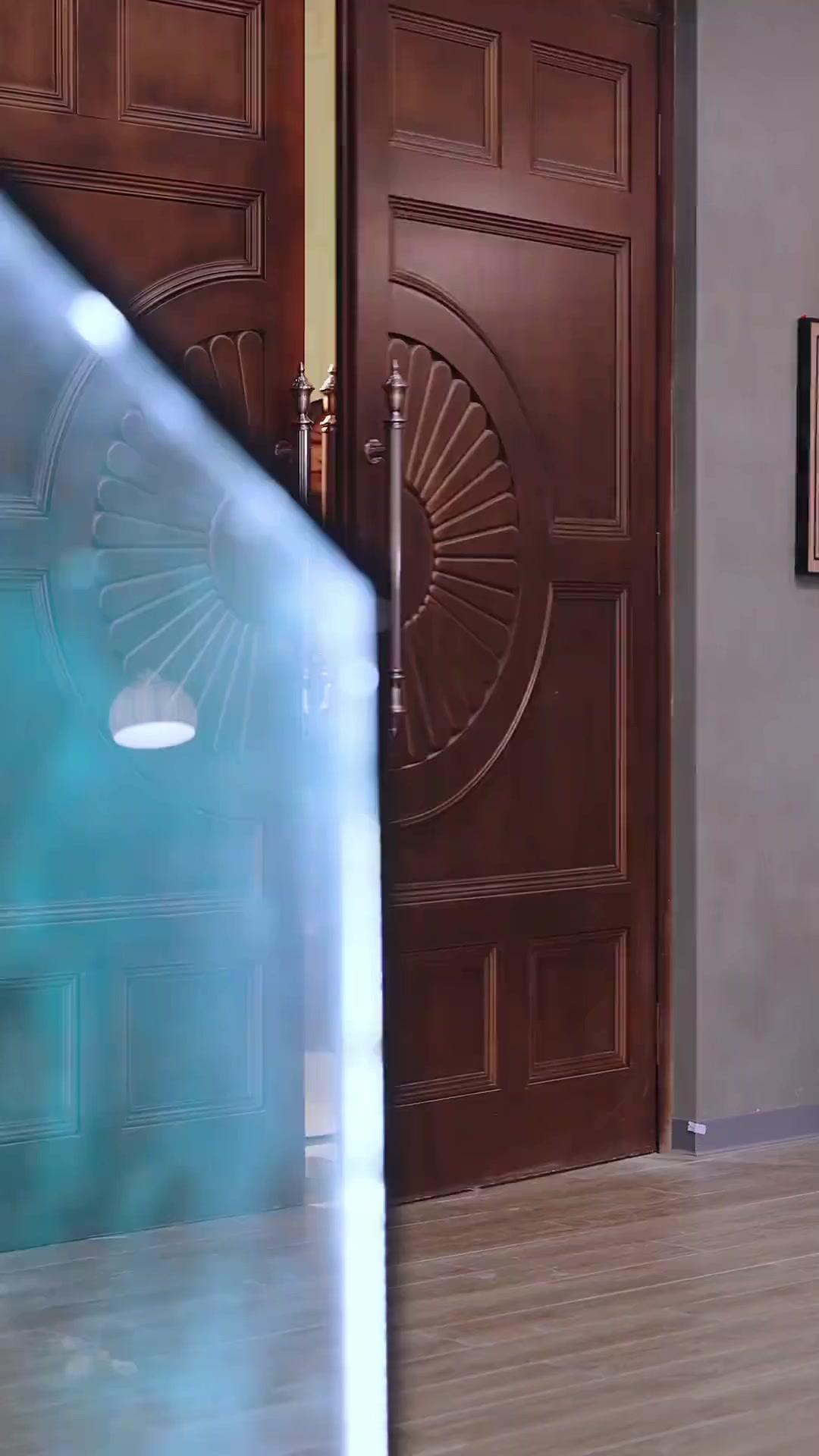 حين يصمت الحب