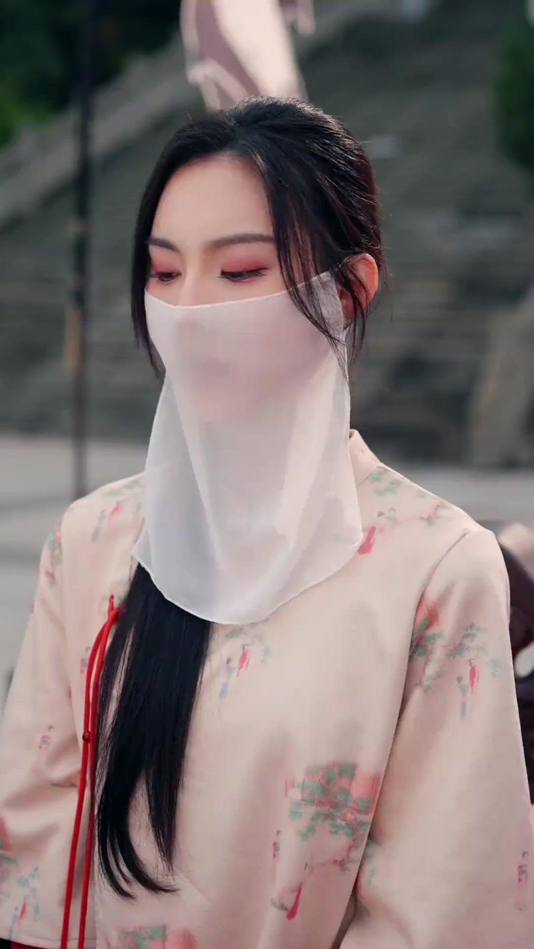 Iblis Topeng Misterius