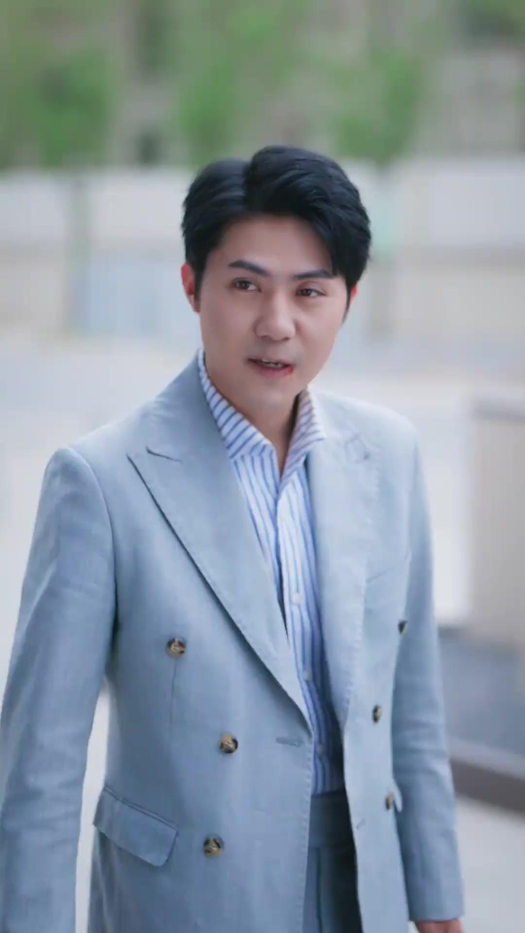 (Dubbed)Son-in-Law? No, Heir to Billions!