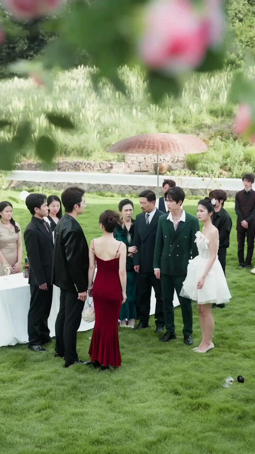 (Dubbed) My Ex's Uncle... Is Obsessed With Me?