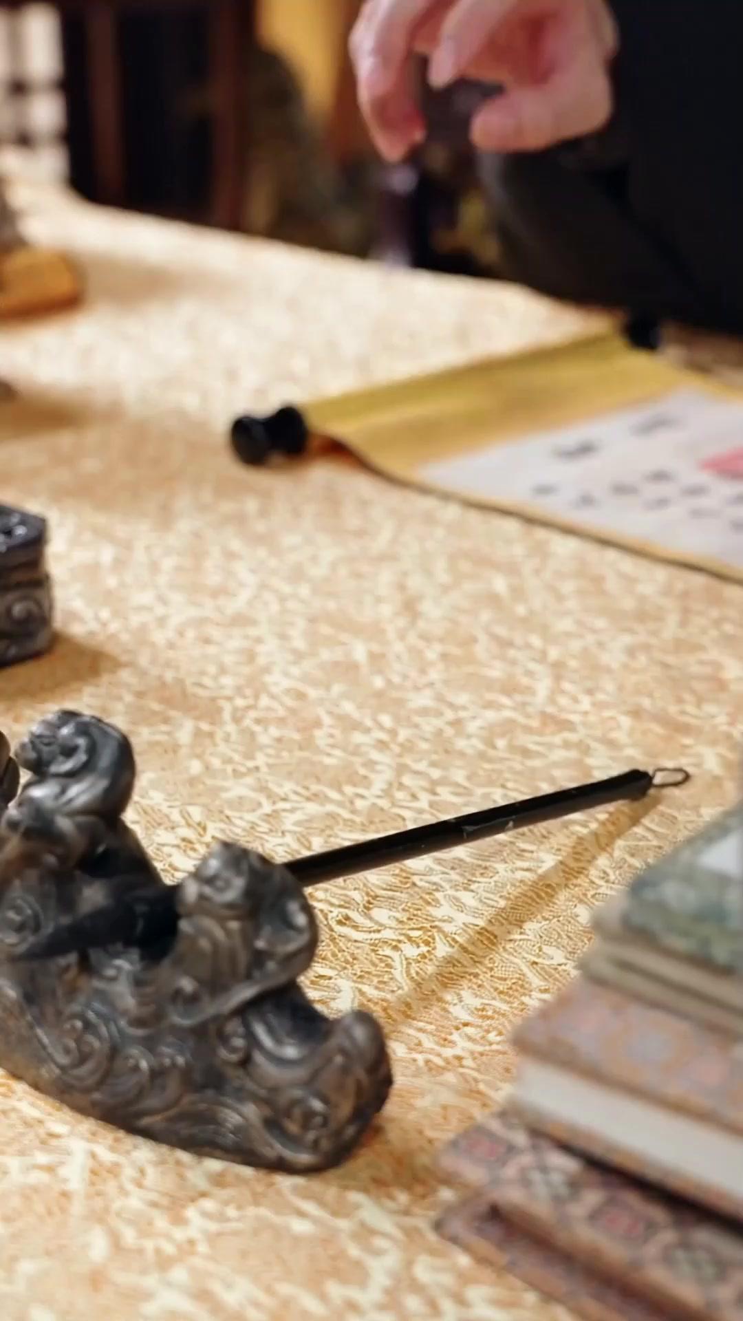 Bir Yalanın Anatomisi