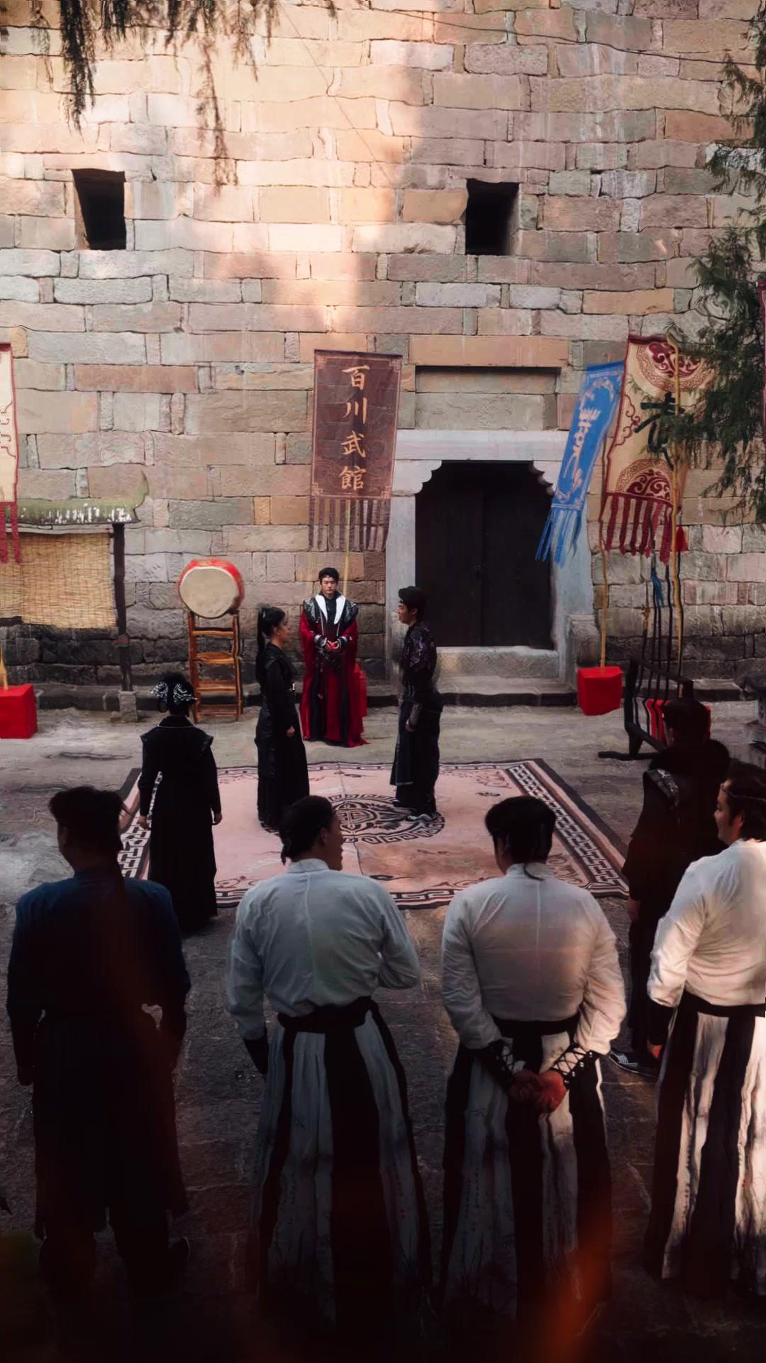 Penyamaran Ahli Pedang