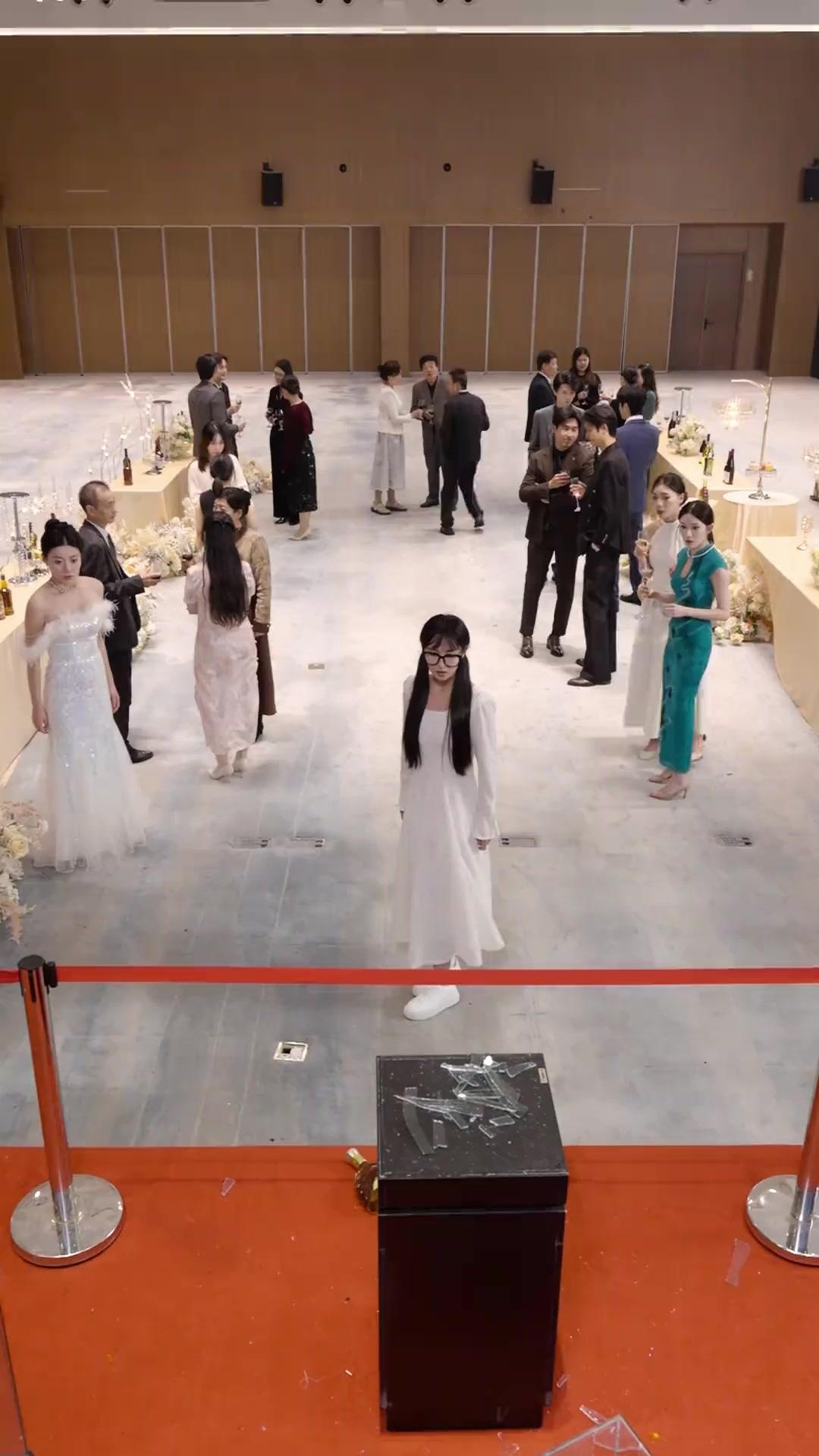 転生女帝のリベンジ～かつての弟たちに守られて～