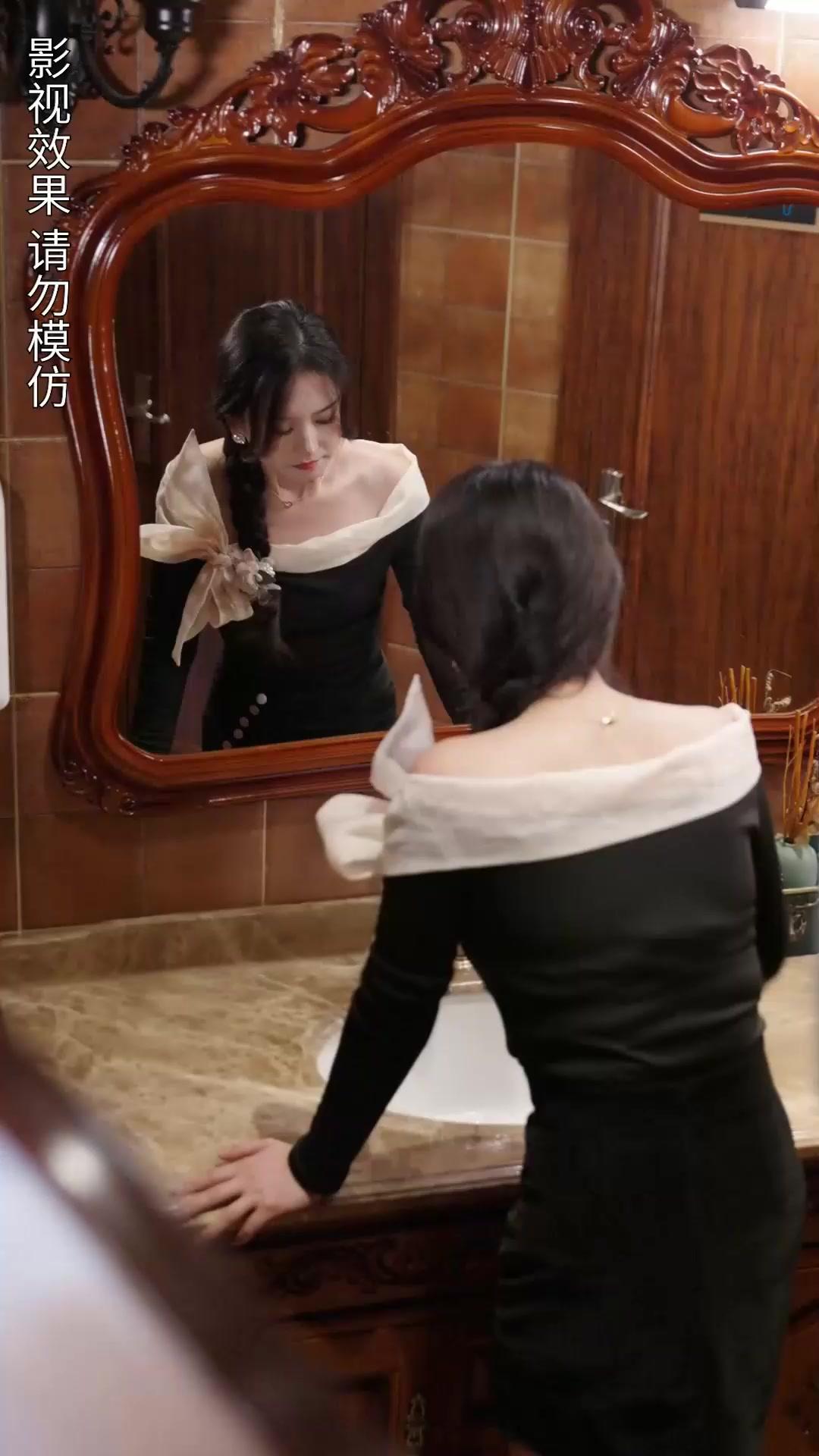 Setelah Putus, Aku Jadi Kekasih Pamannya