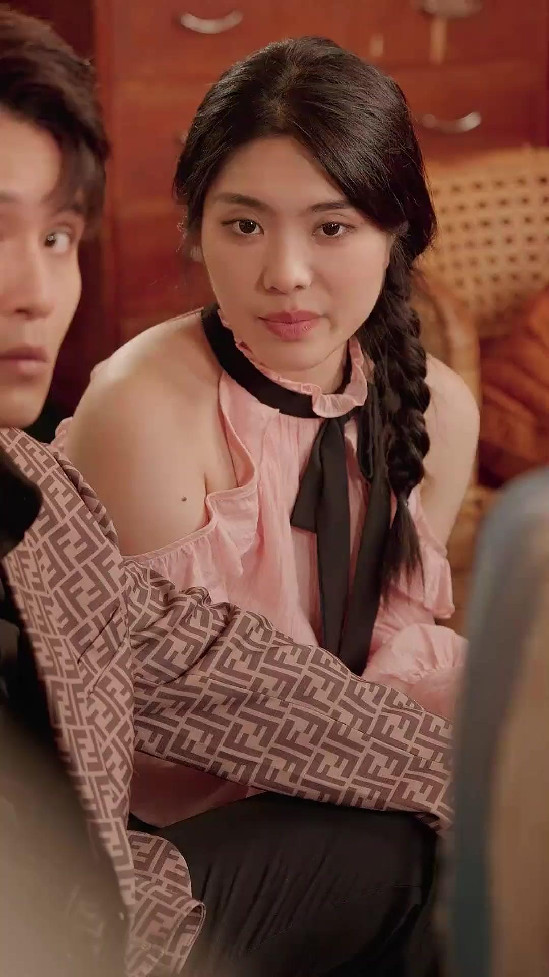 (Sulih suara)Cahaya di balik gelap