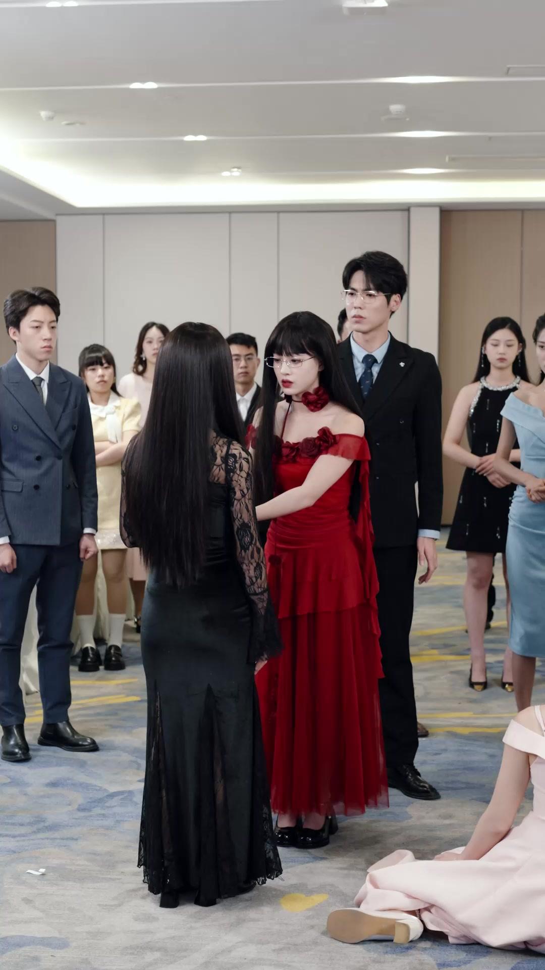 Don't Mess With the Genius Heiress