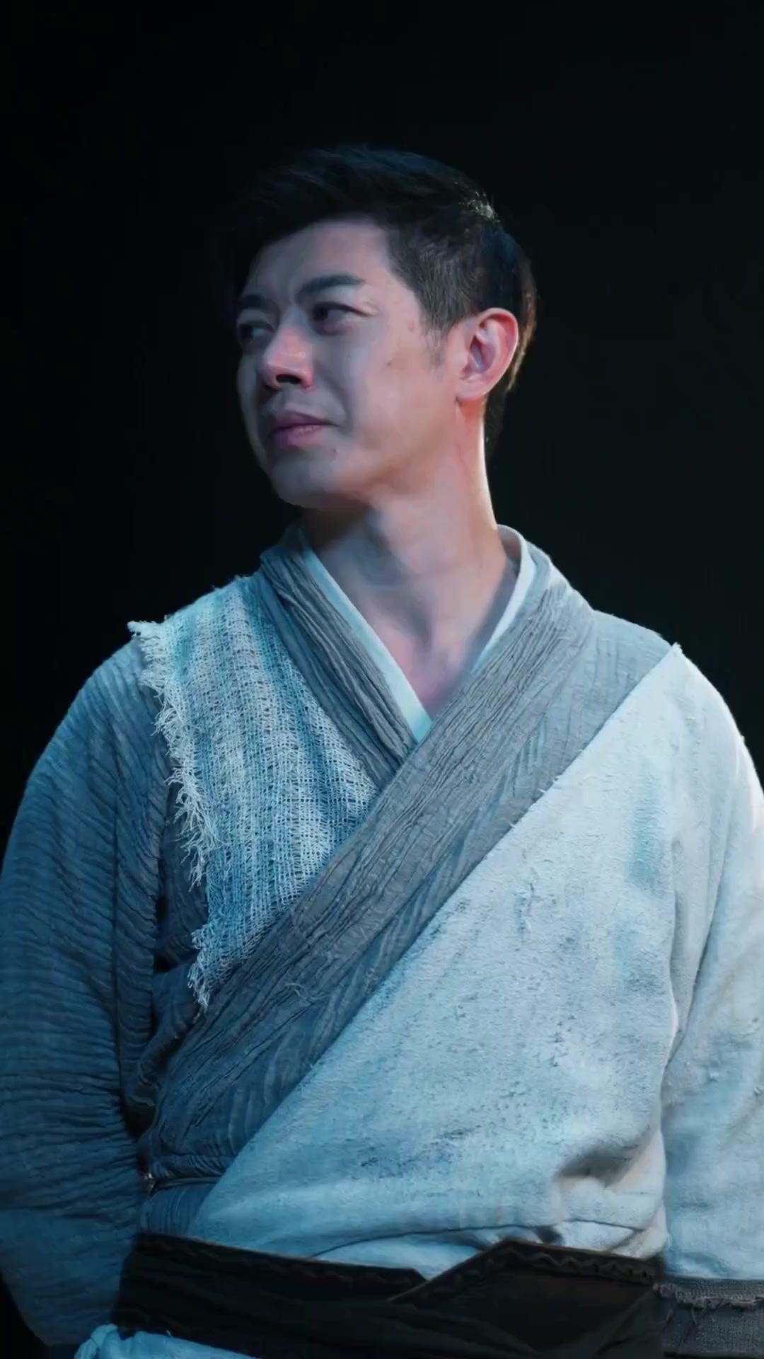 (مدبلج) عندما ينهض التنين النائم