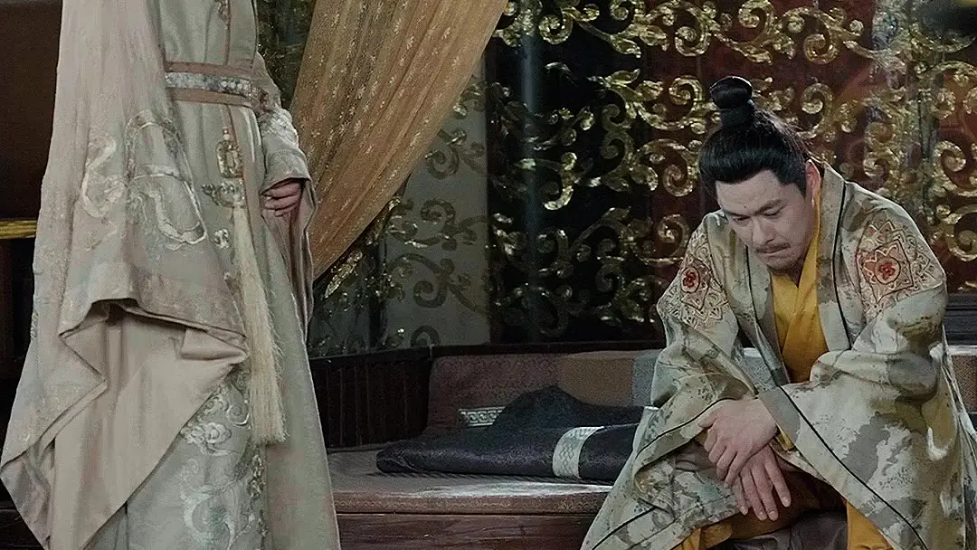 Empress of Two Times: When the Tablet Replaces the Throne Scroll