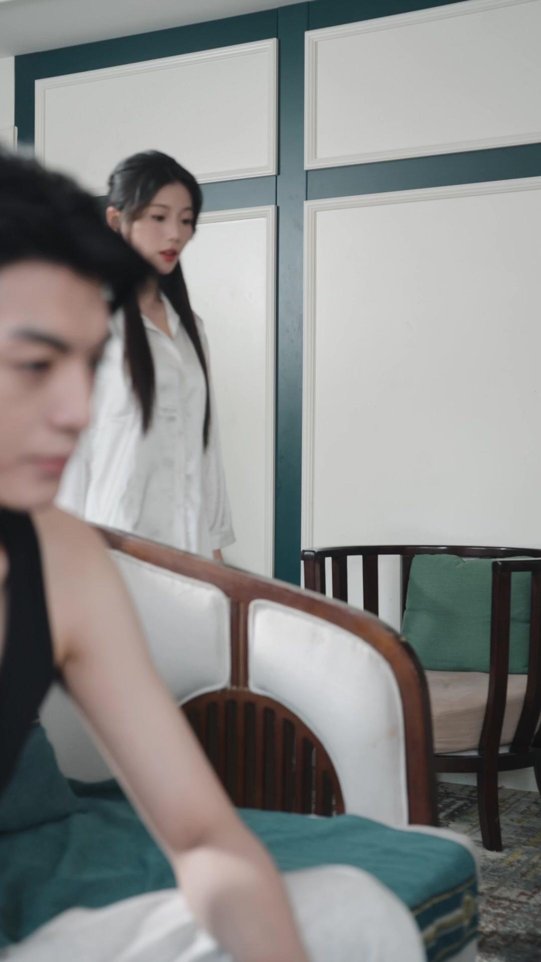 الحب جاء بالخطأ