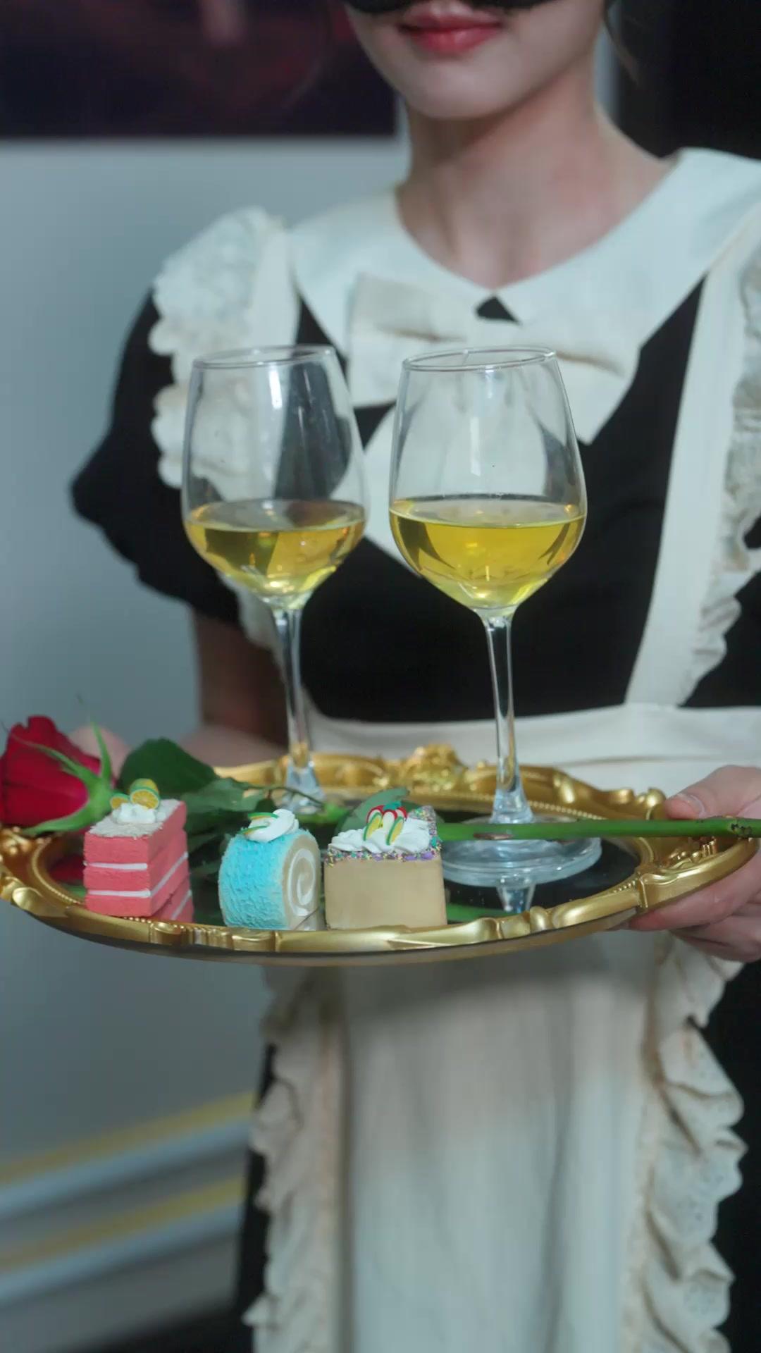 Takdirku dengan Raja Serigala!