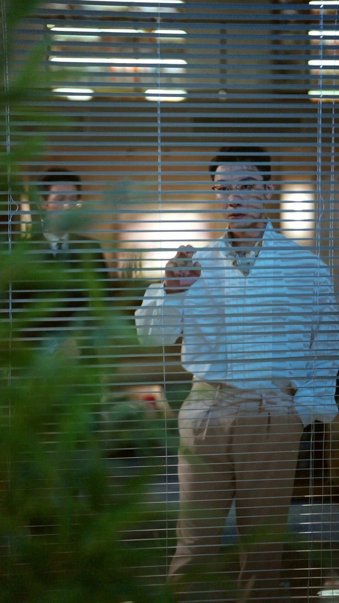 그녀의 연하 파트너