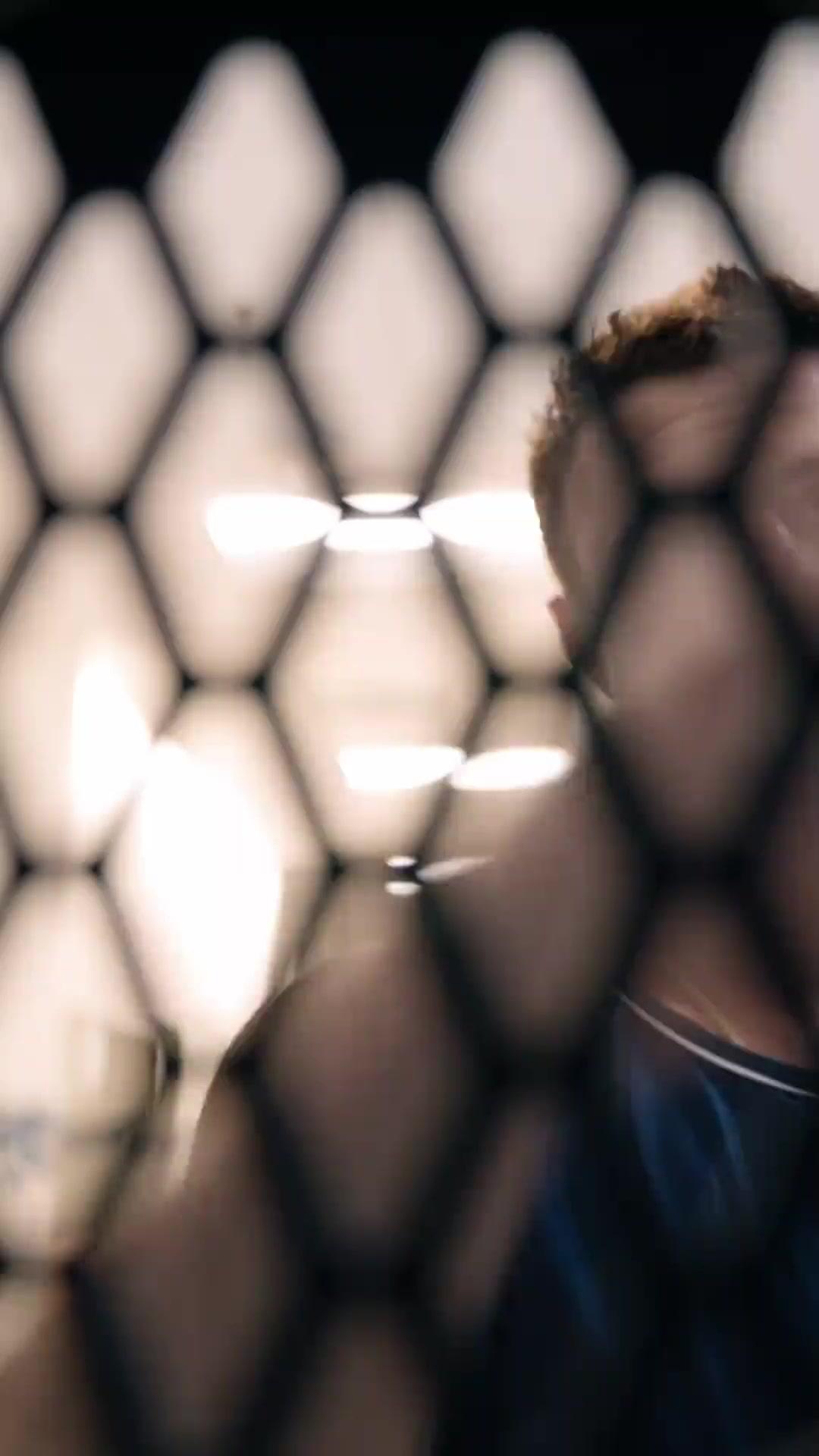 (Doblado) El dios regresó al juego