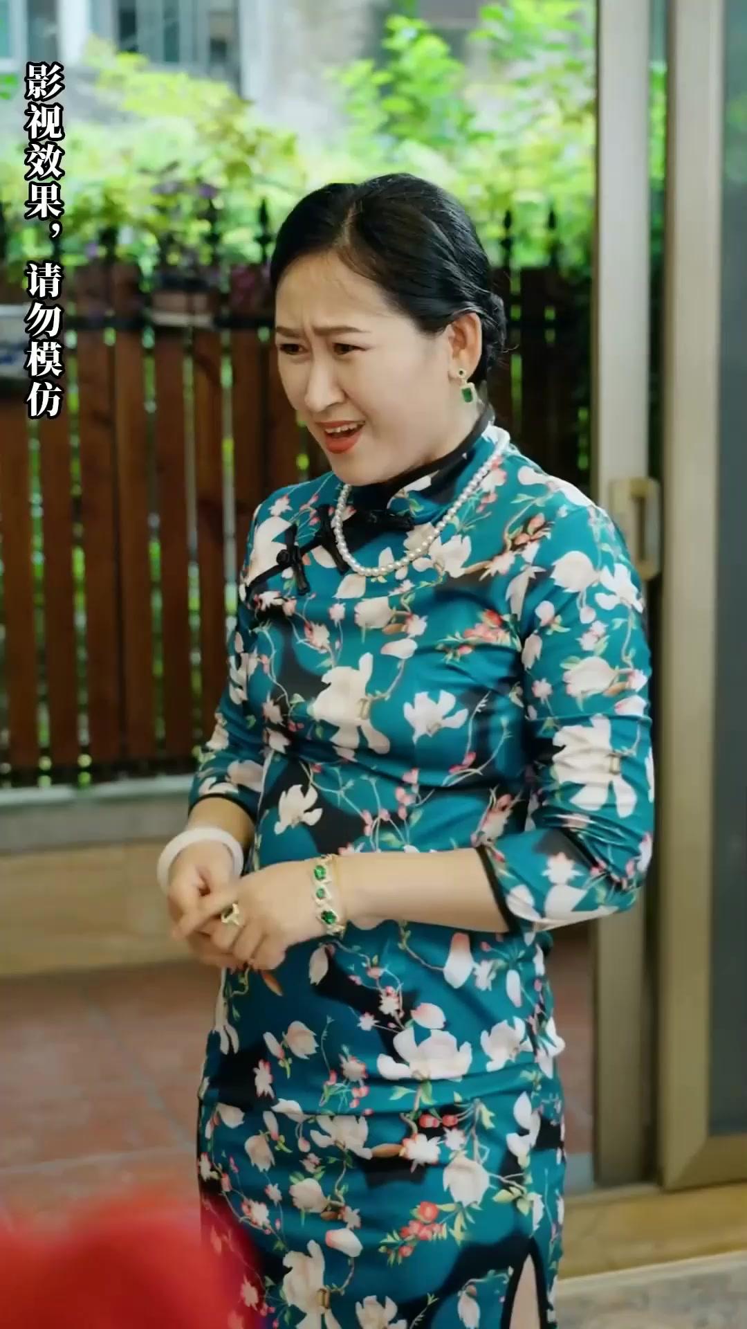 CEO & Manja: Cinta Direbut Si Kecil