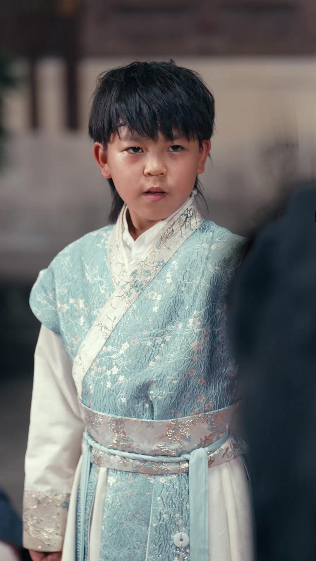 각성! 꼬마 성인