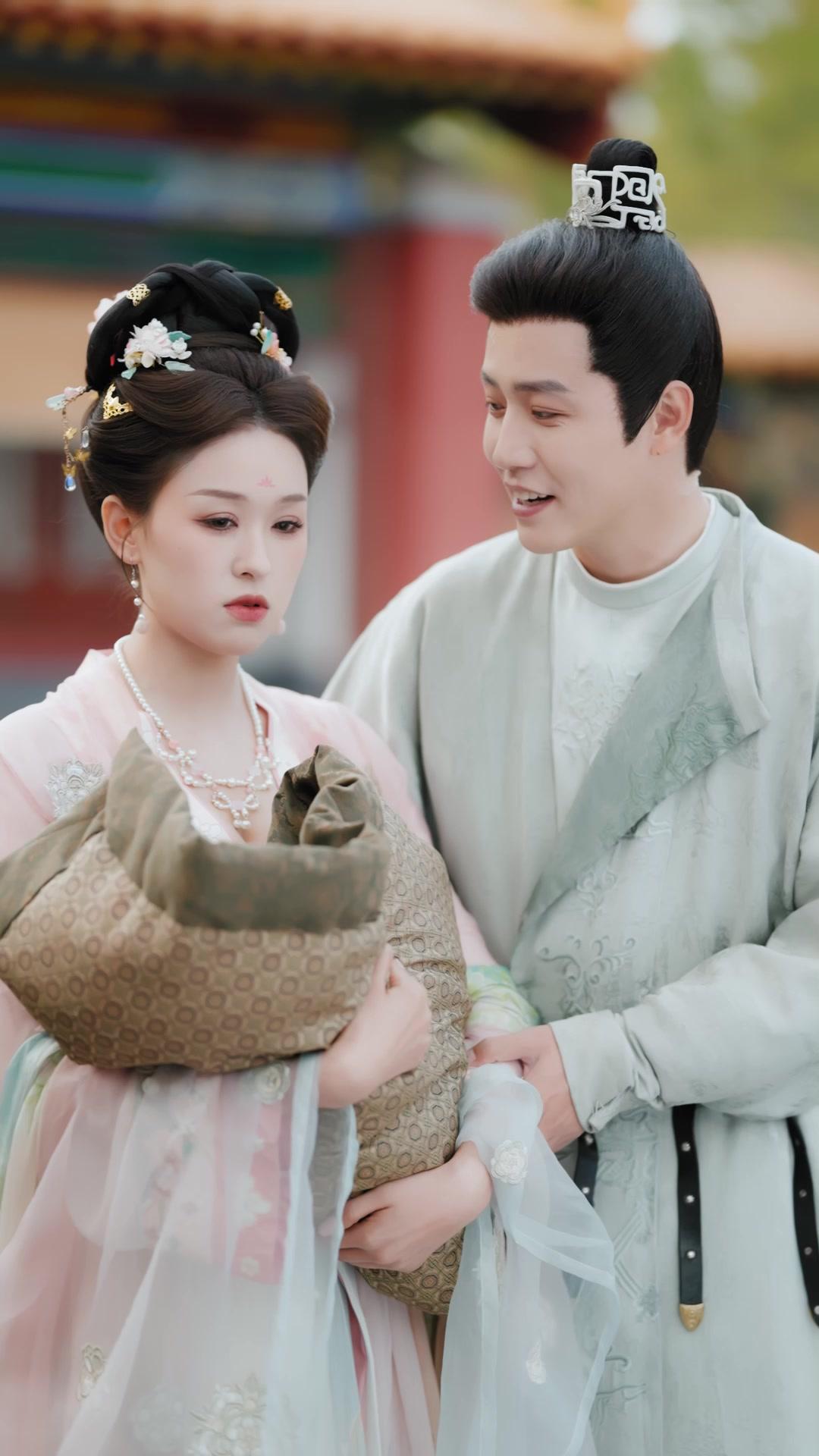 Tabib Istana Serba Bisa