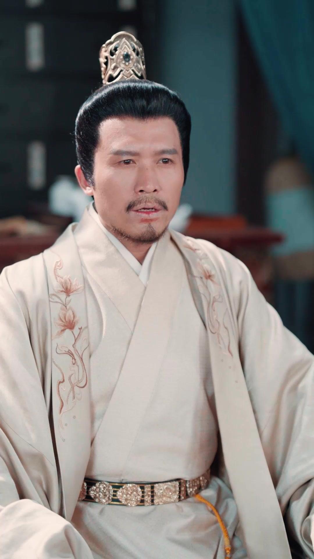 طبيبة خارقة تعود طفلة وتكسب دعم الإمبراطور