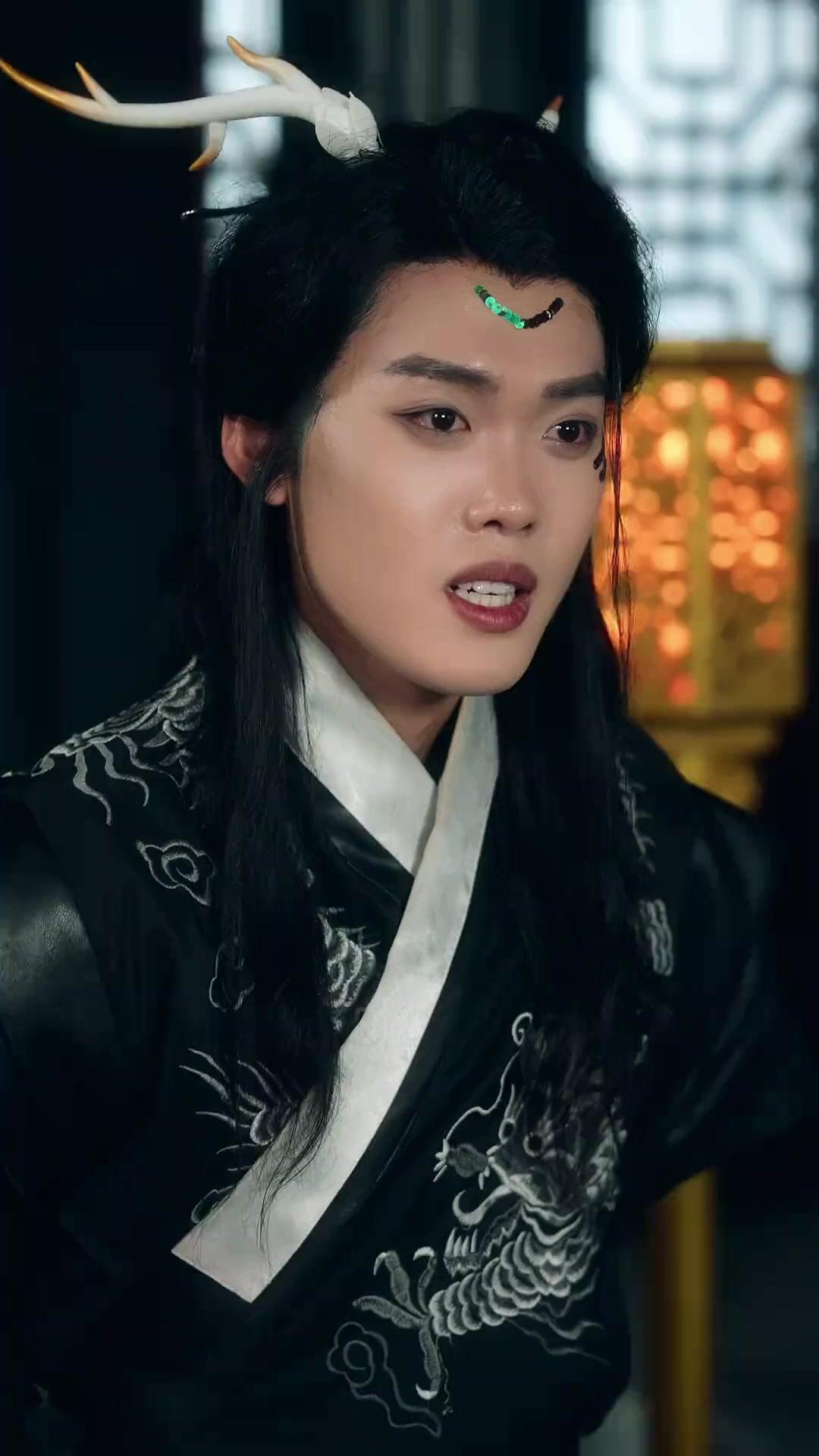 (Dubbed)Rise of the Gold Dragon Empress