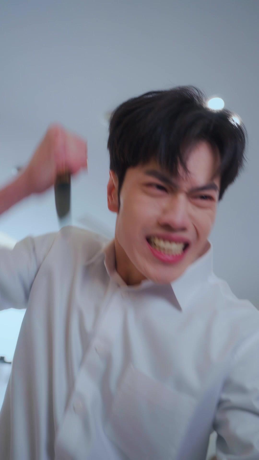 Kabut Tersebar Angin