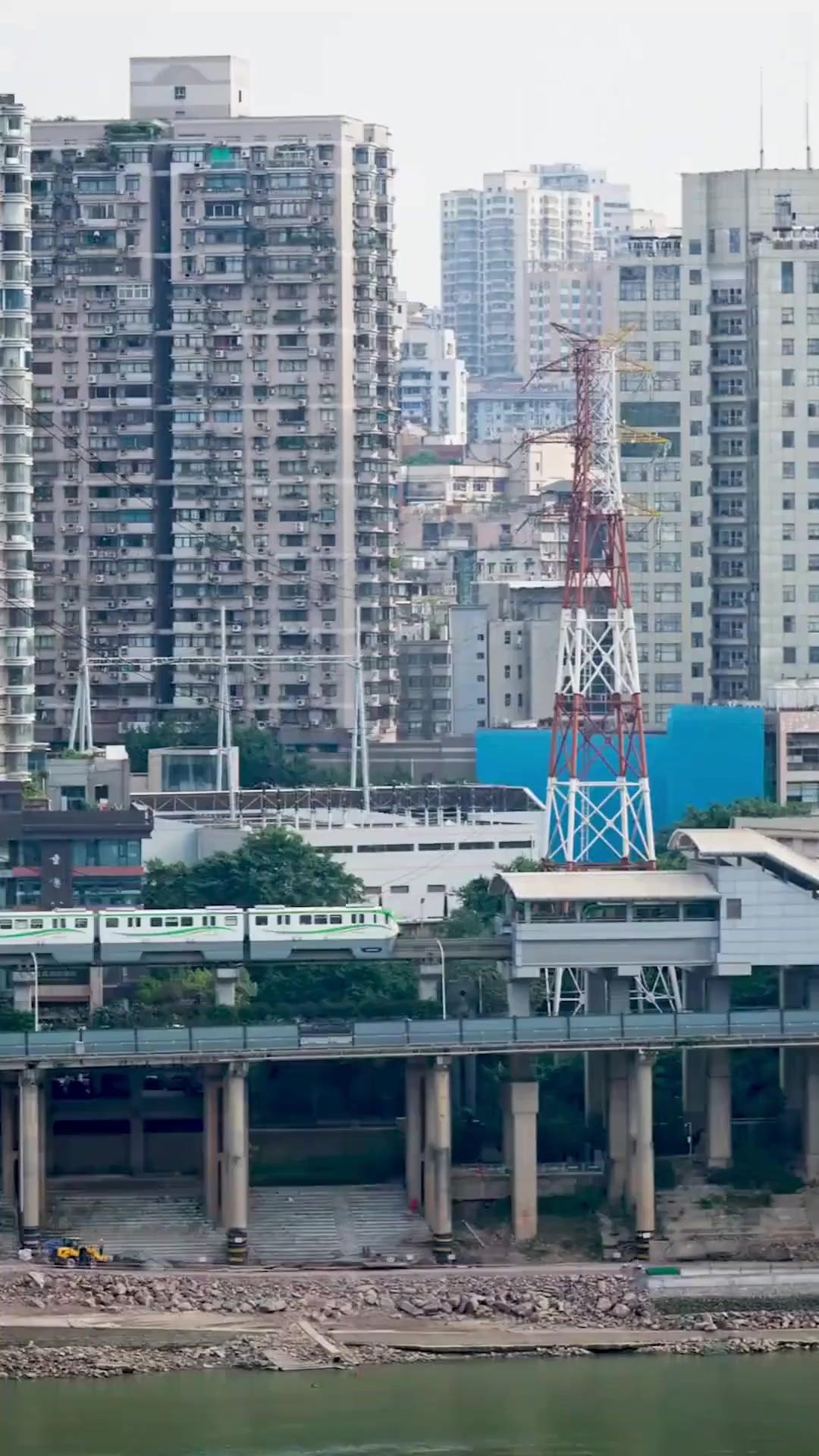 (Sulih suara) Cinta Pertama Adalah Luka