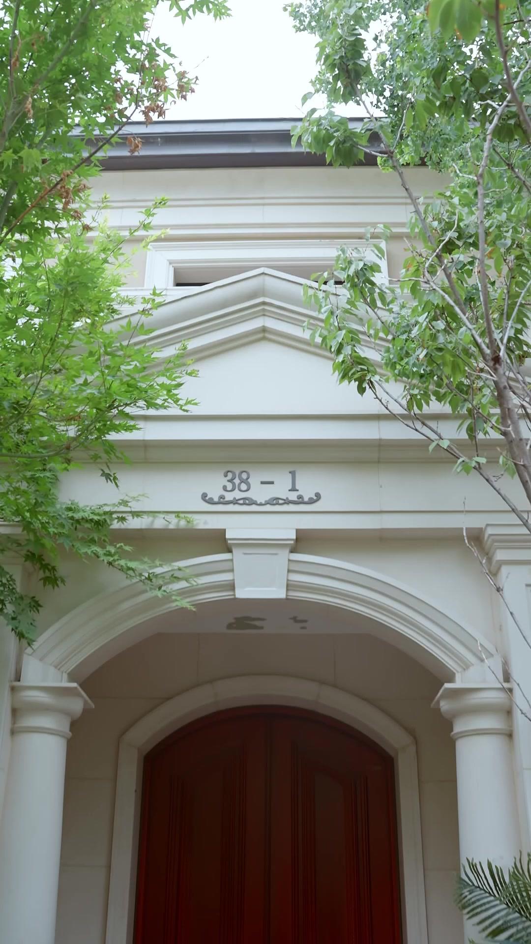  Keserakahan Semu, Ikatan Keluarga Nyata