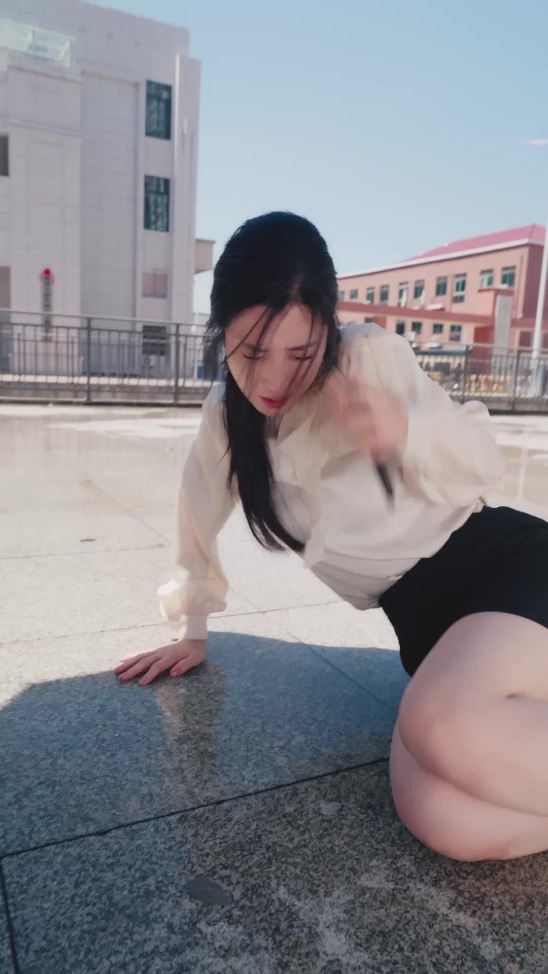 Bajo la toga, favoritismo por ella