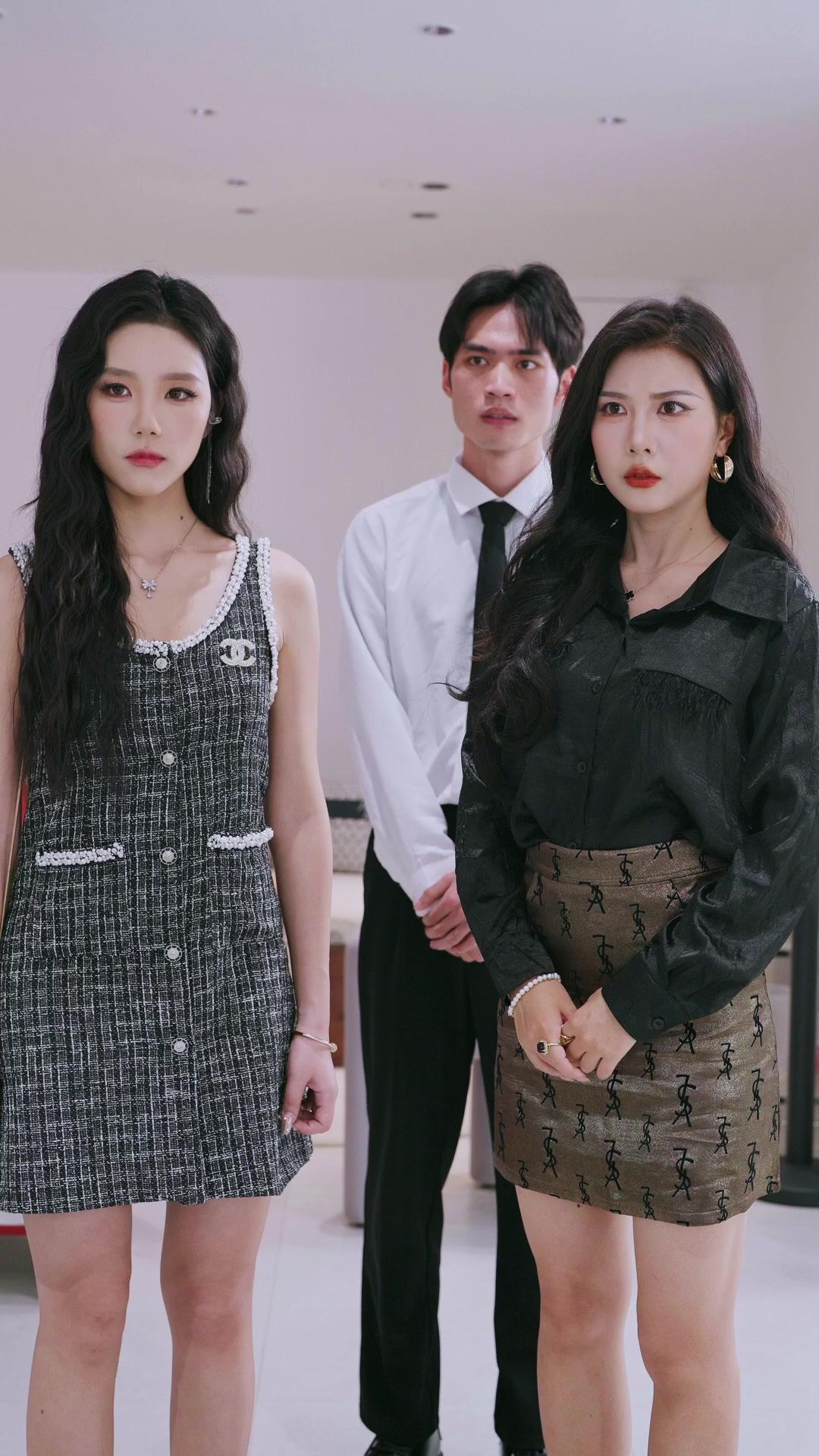 Cô Vợ Giả Ngốc