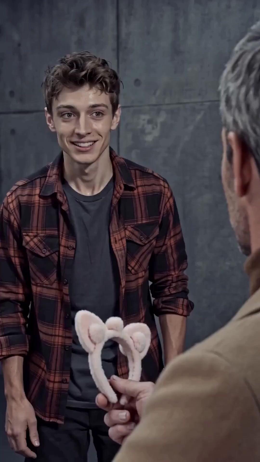 (مدبلج) ليلة مع عرّاب المافيا