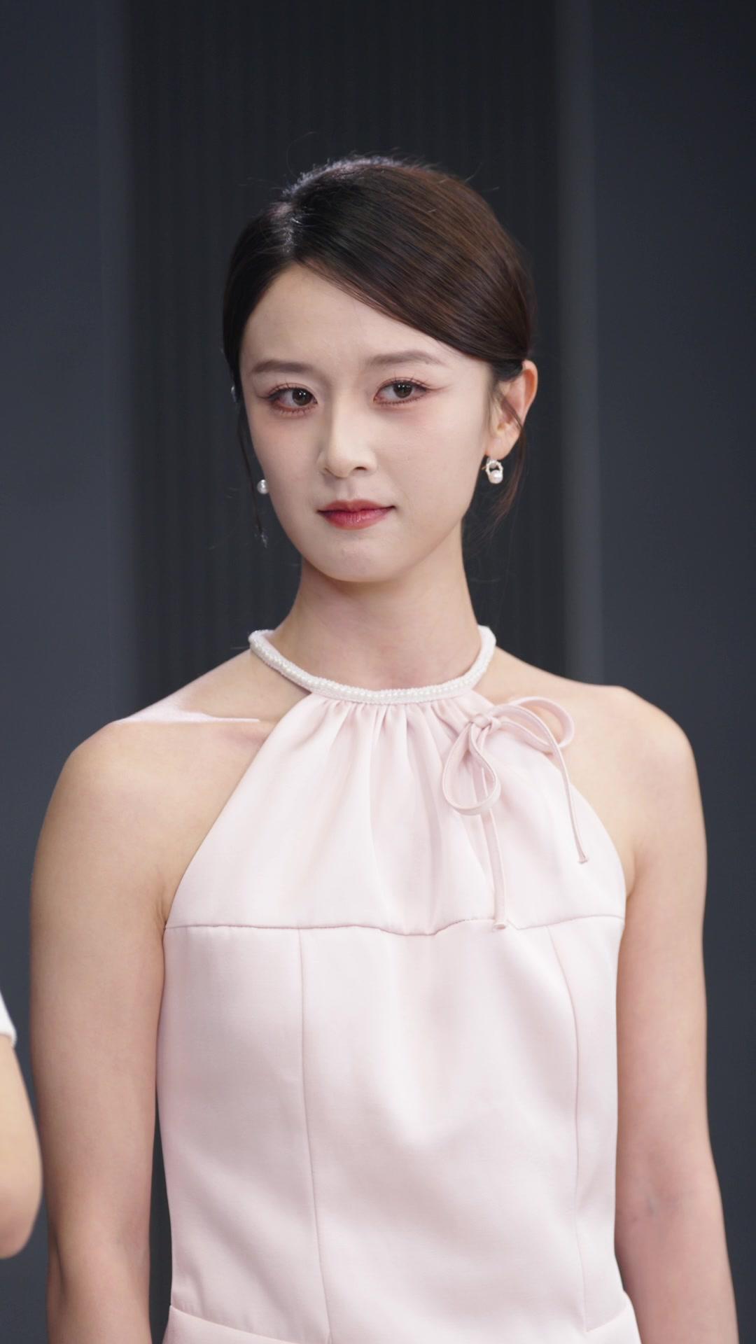 Heiress Sisters Back for Blood