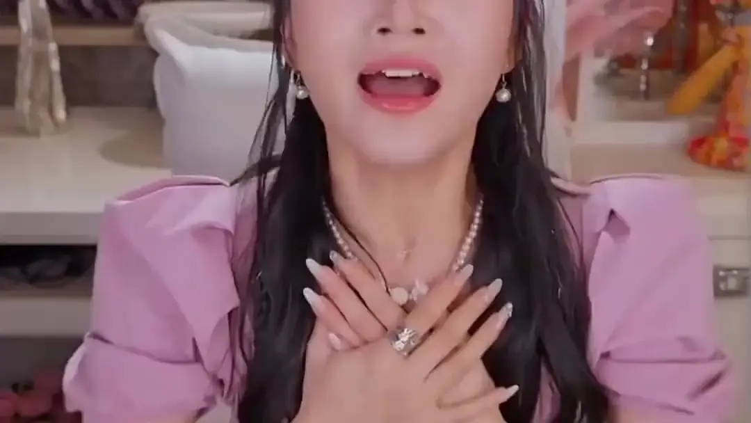 (Dubsing) Semakin Boros, Rezeki Justru Lancar: Ketika Streaming Menjadi Panggung Pertunjukan Emosi