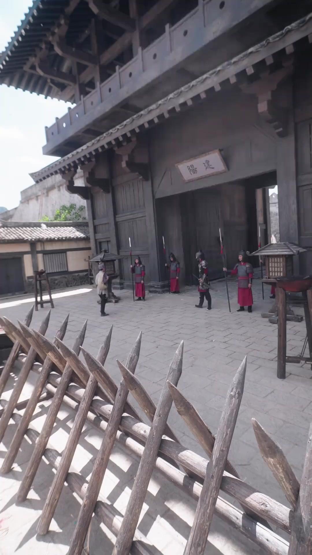 (Dublajlı)Asker Yerine İmparatoriçe