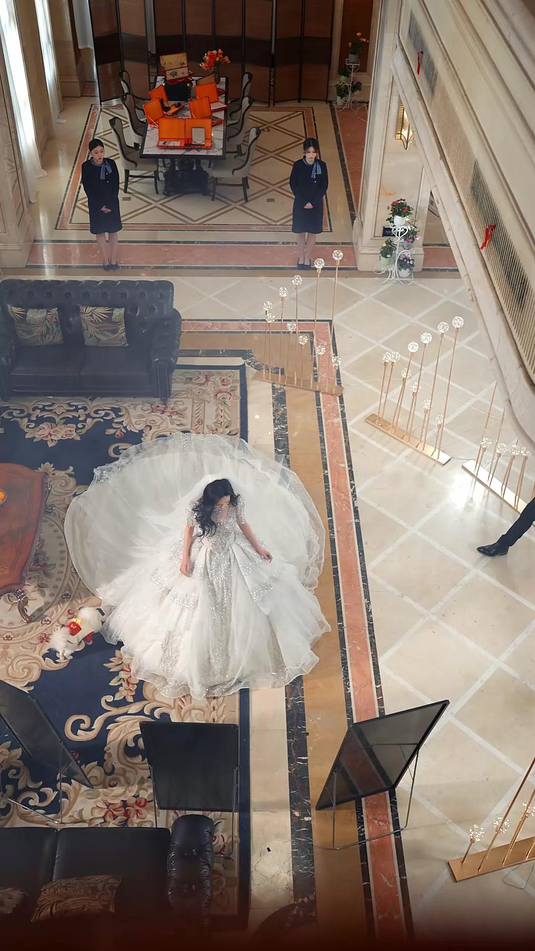 From Leftover Bride To Billionaire's Wife!