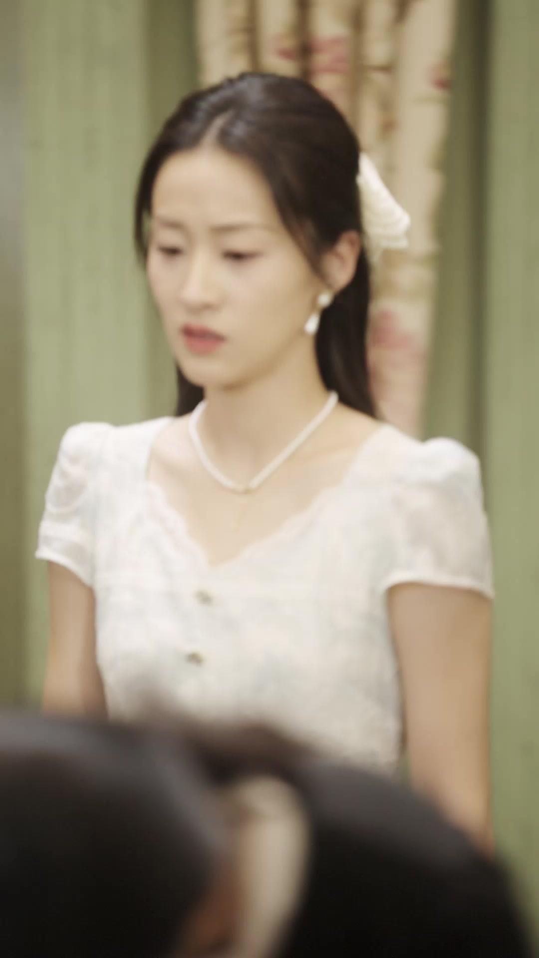 ¿La sustituya de quién?