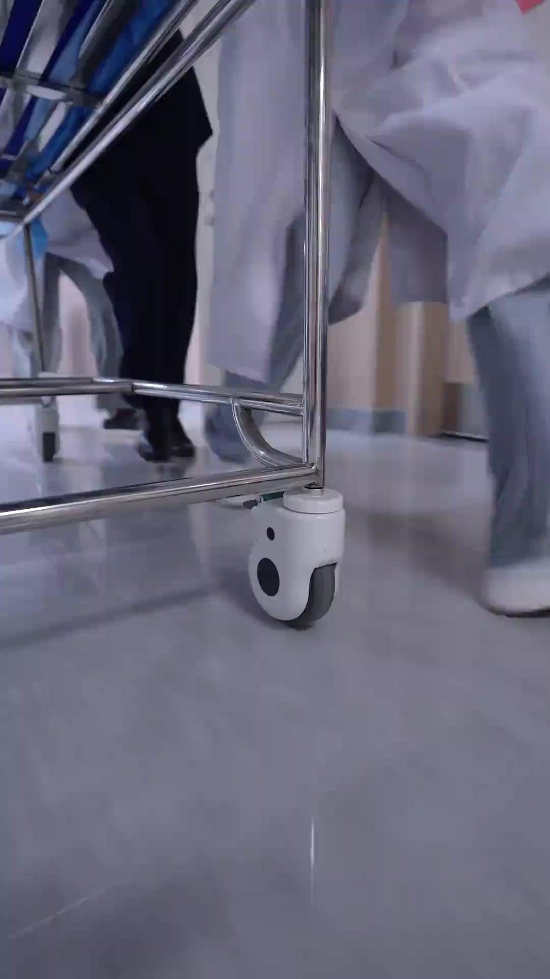 ابنة العدو أصبحت زوجته