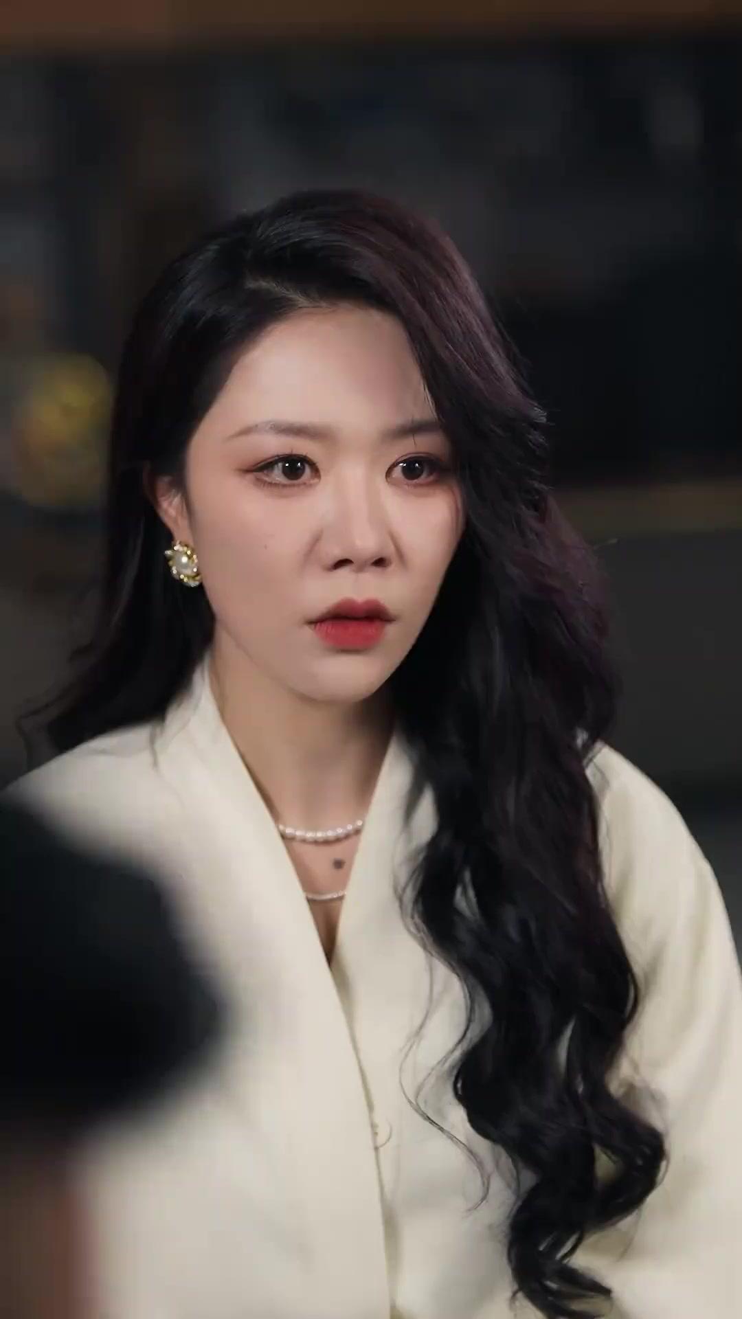 The CEO’s Revenge: Betrayed at the Wedding