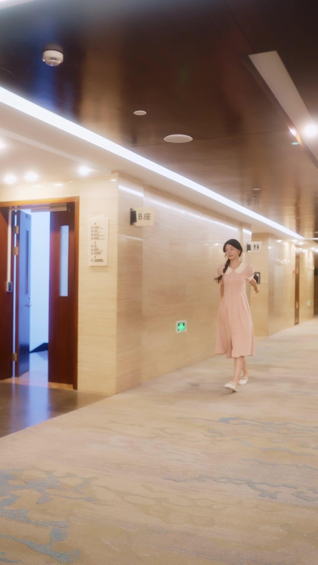 Malam Terjebak Cinta