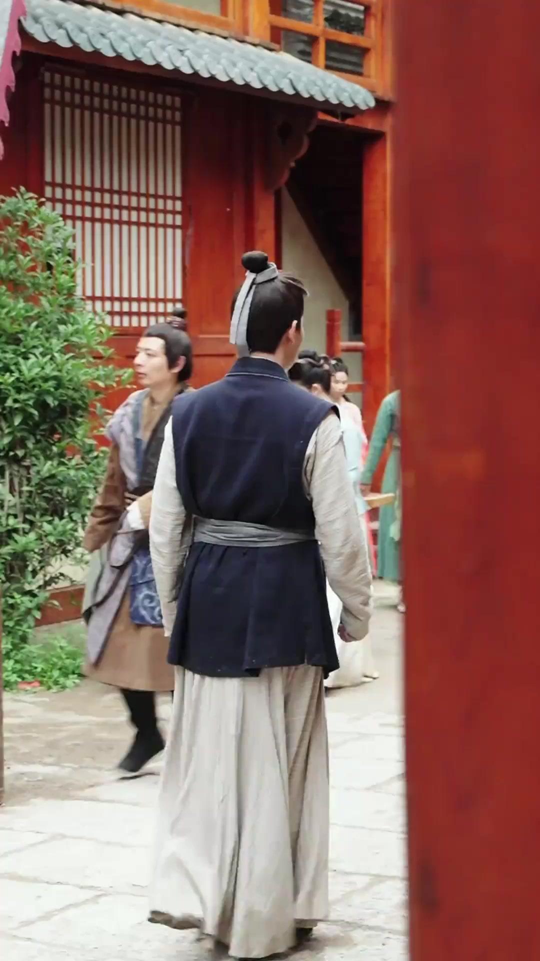 Calon Kaisar Tanpa Mahkotanya