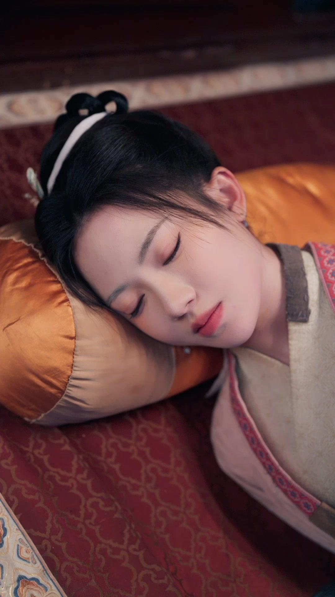 Mimpi di Pelukan Pangeran 