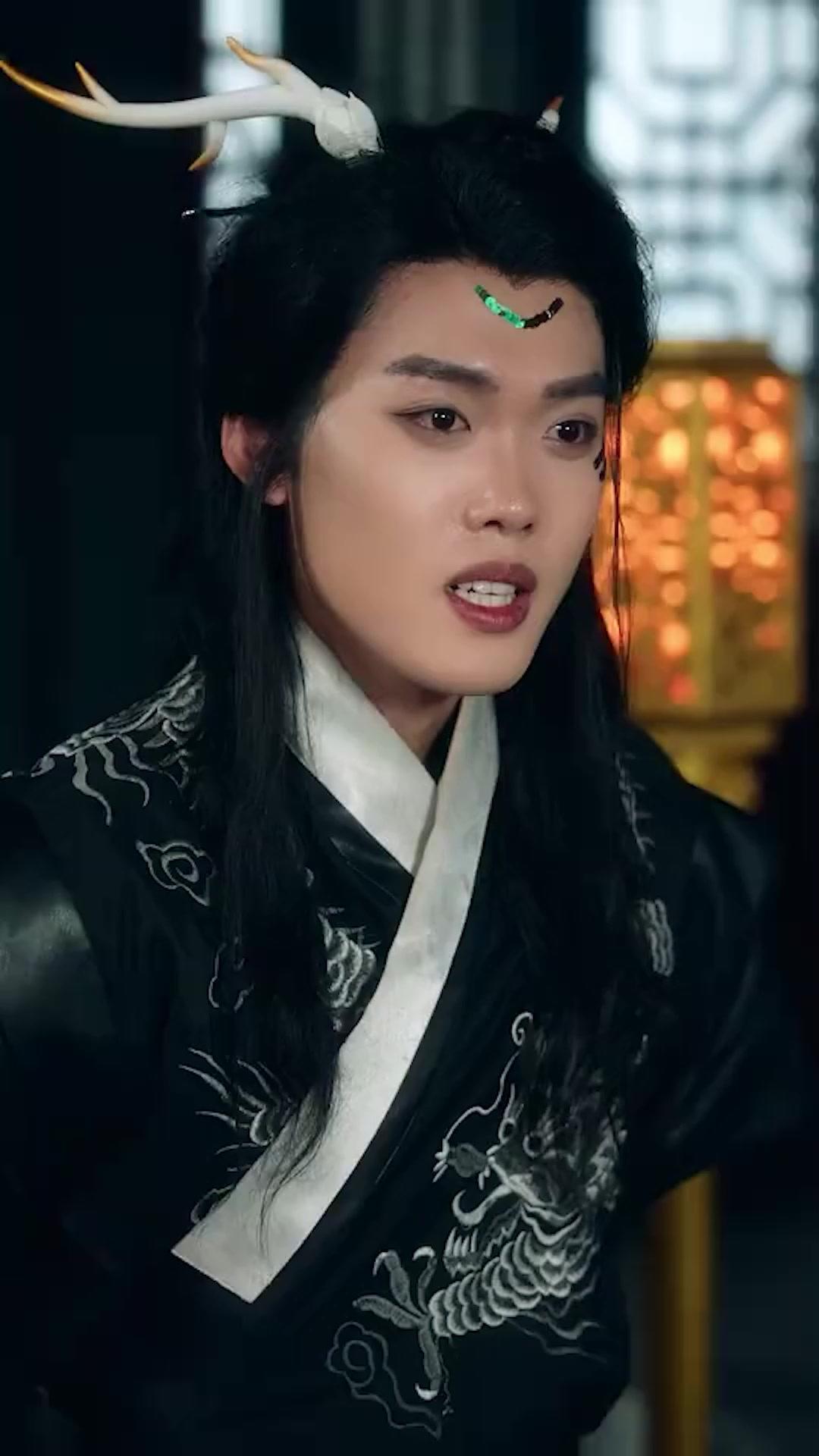 Meine Rache nach der Geburt des Goldenen Drachen