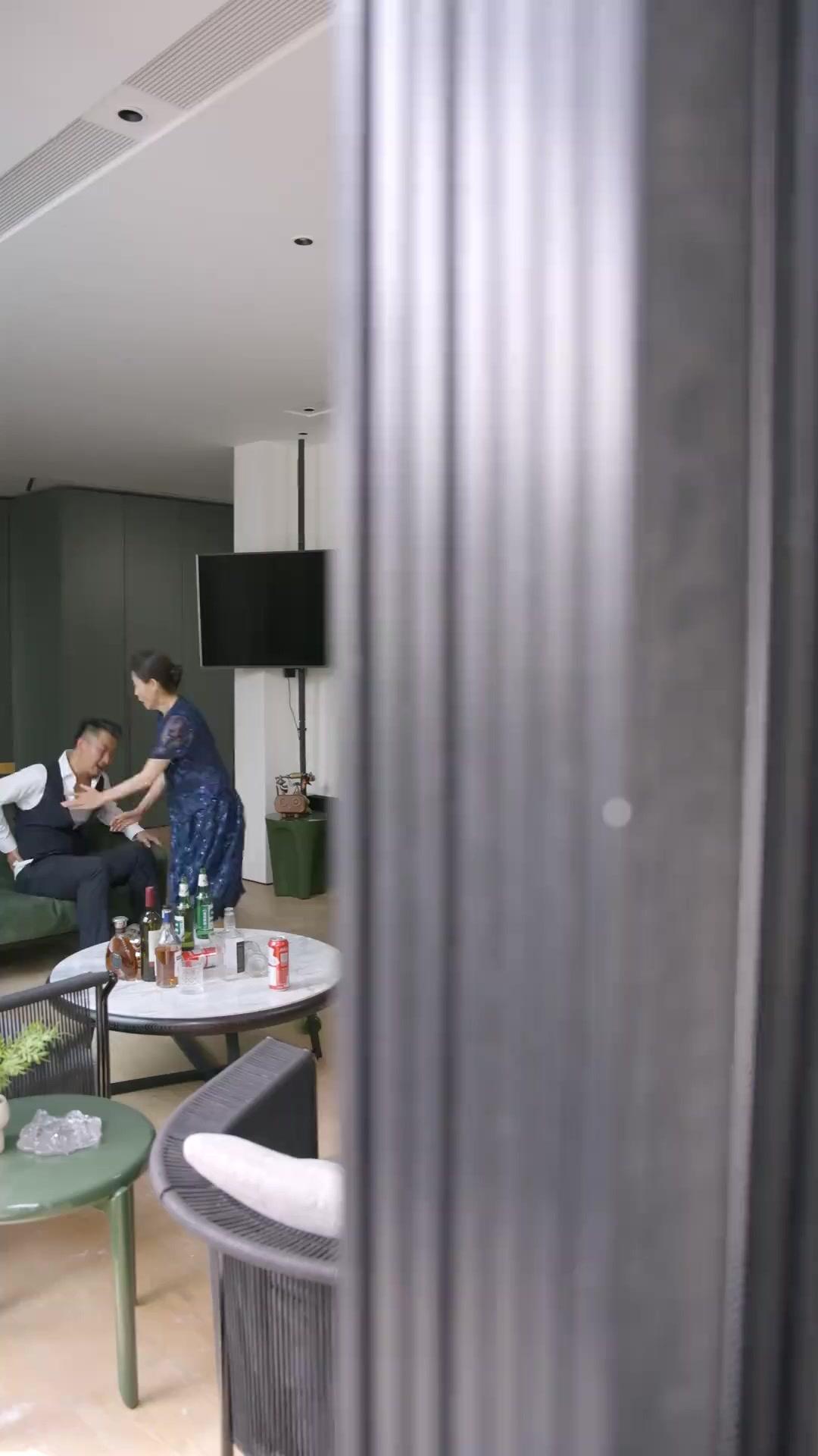 IL SUBIT SA SOUFFRANCE