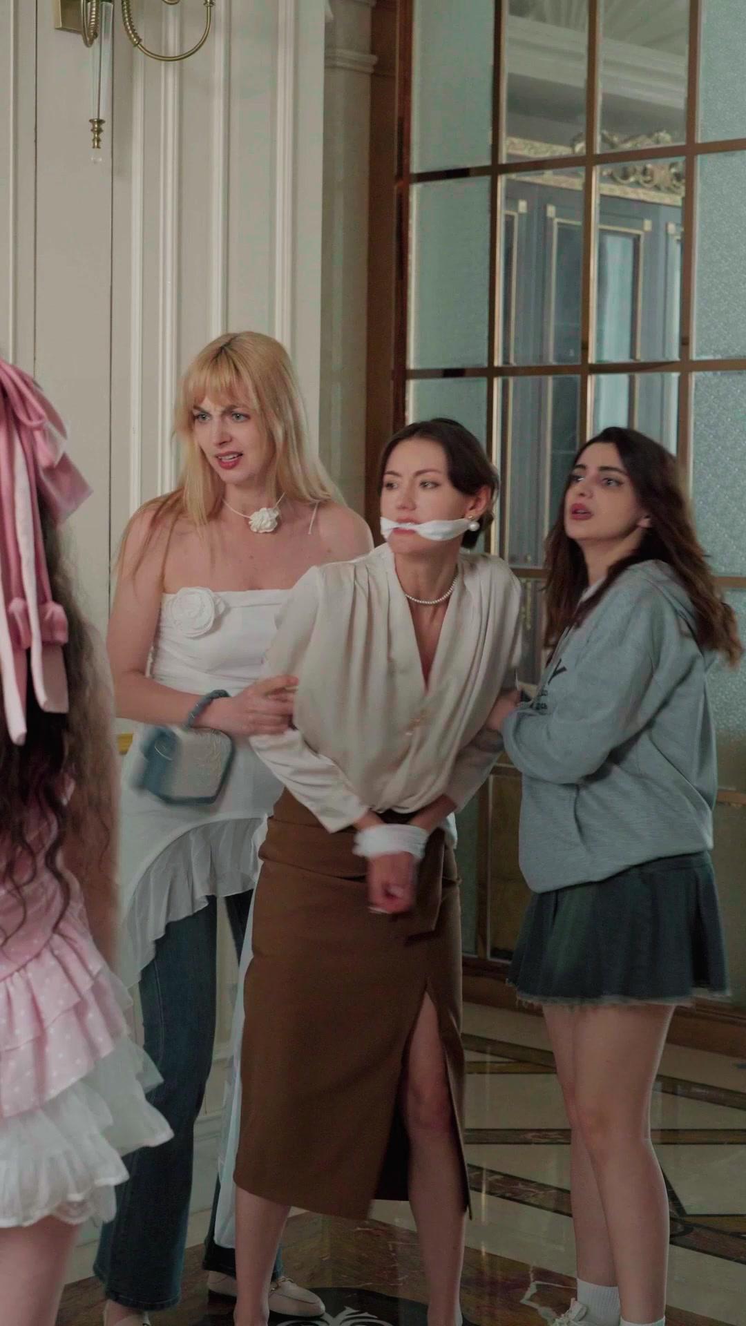 LA FIANCÉE VÉNALE : ERREUR FATALE