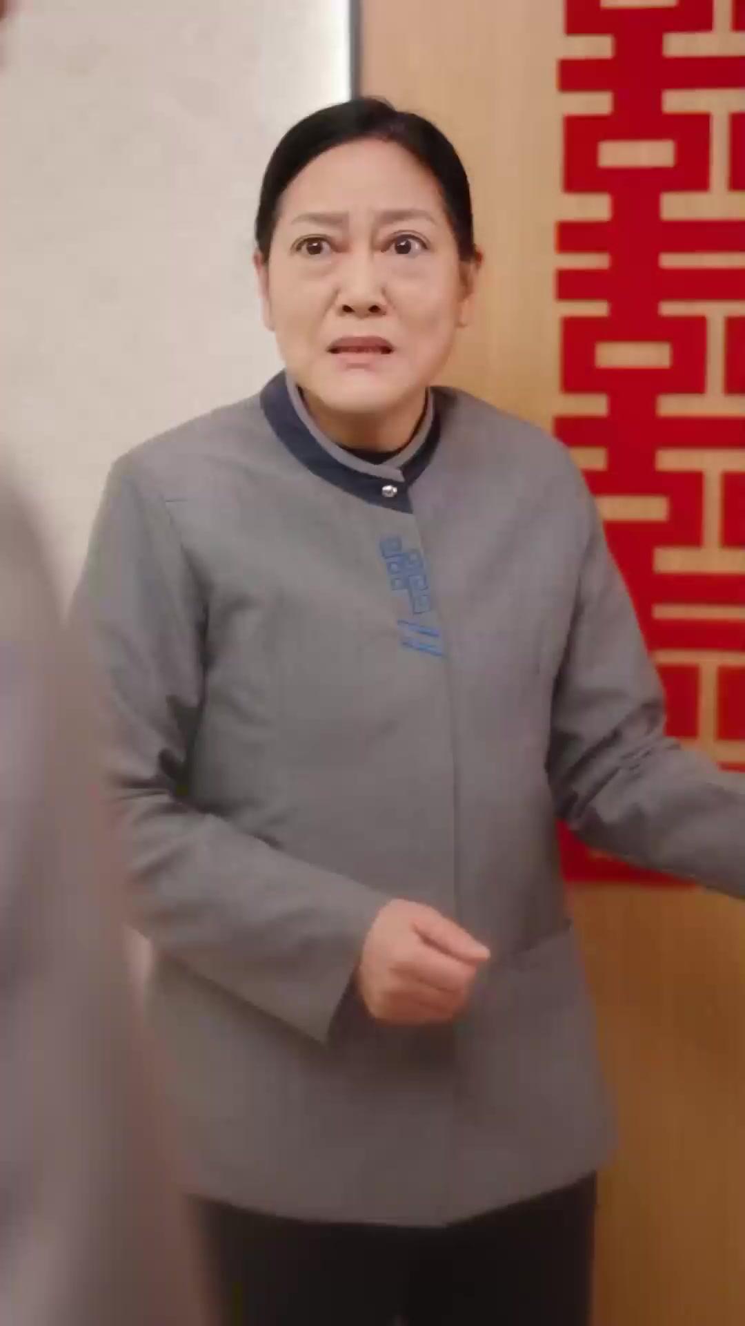 (더빙) 언니, 이 자리는 내 거야