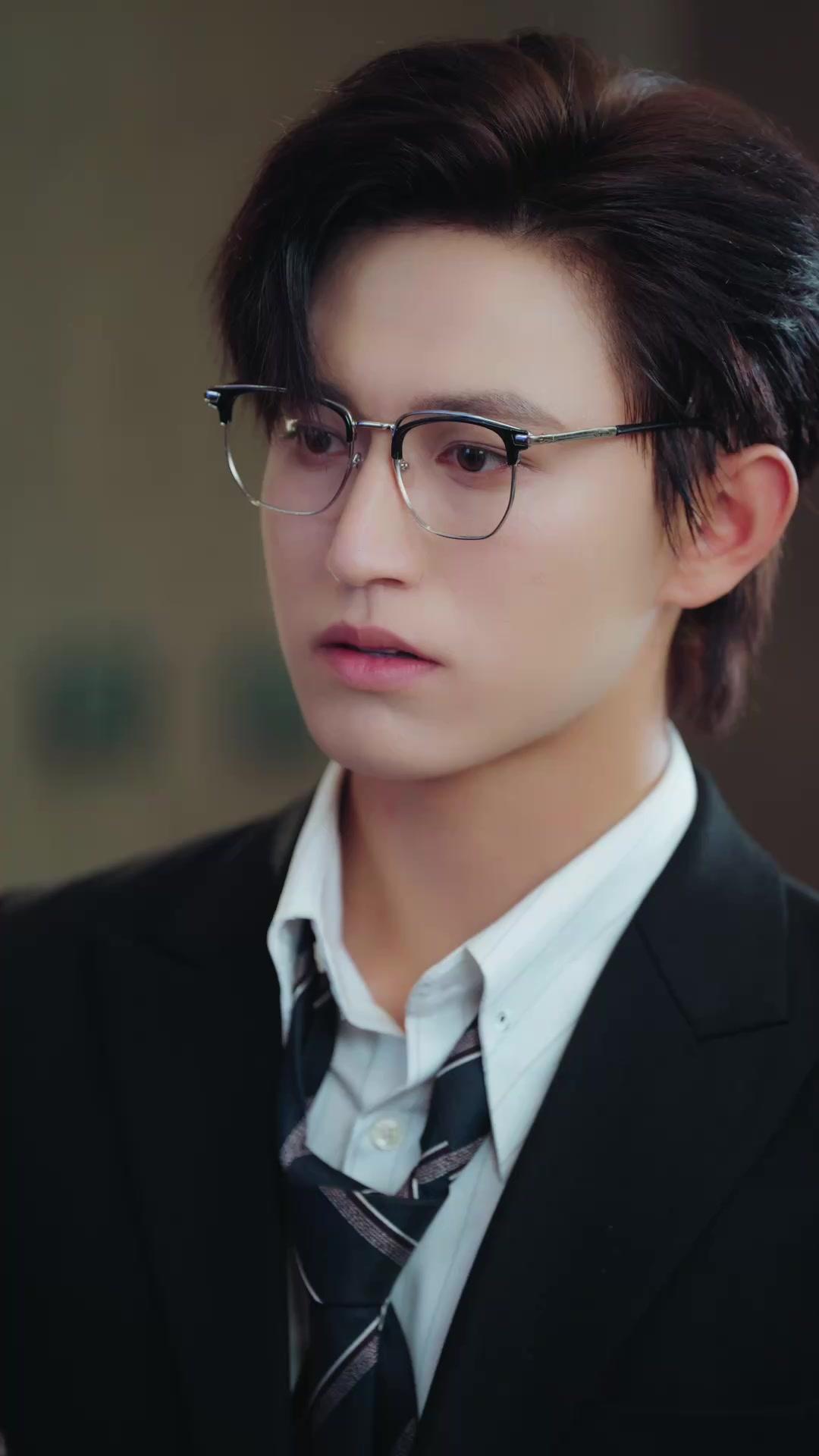 Welcome Your Ex? Bye, Loser!