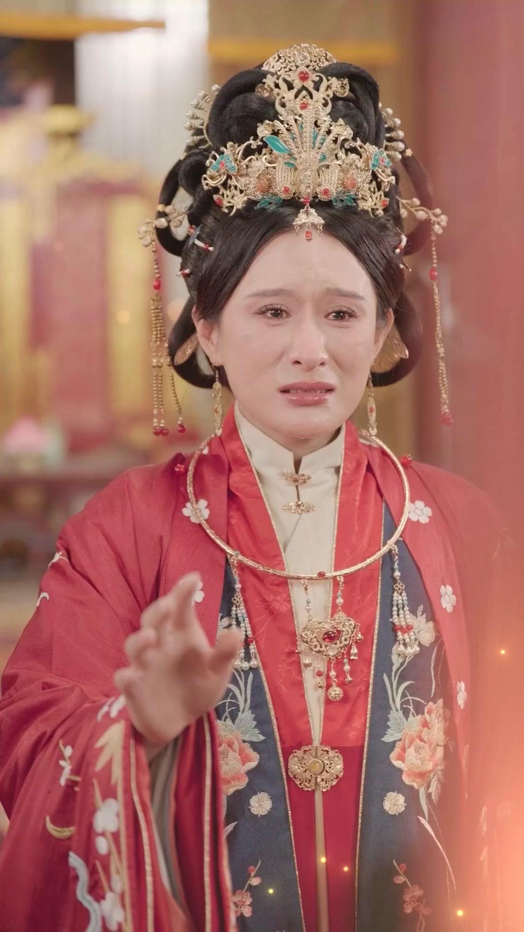 Die erste Phönix-Stickerin