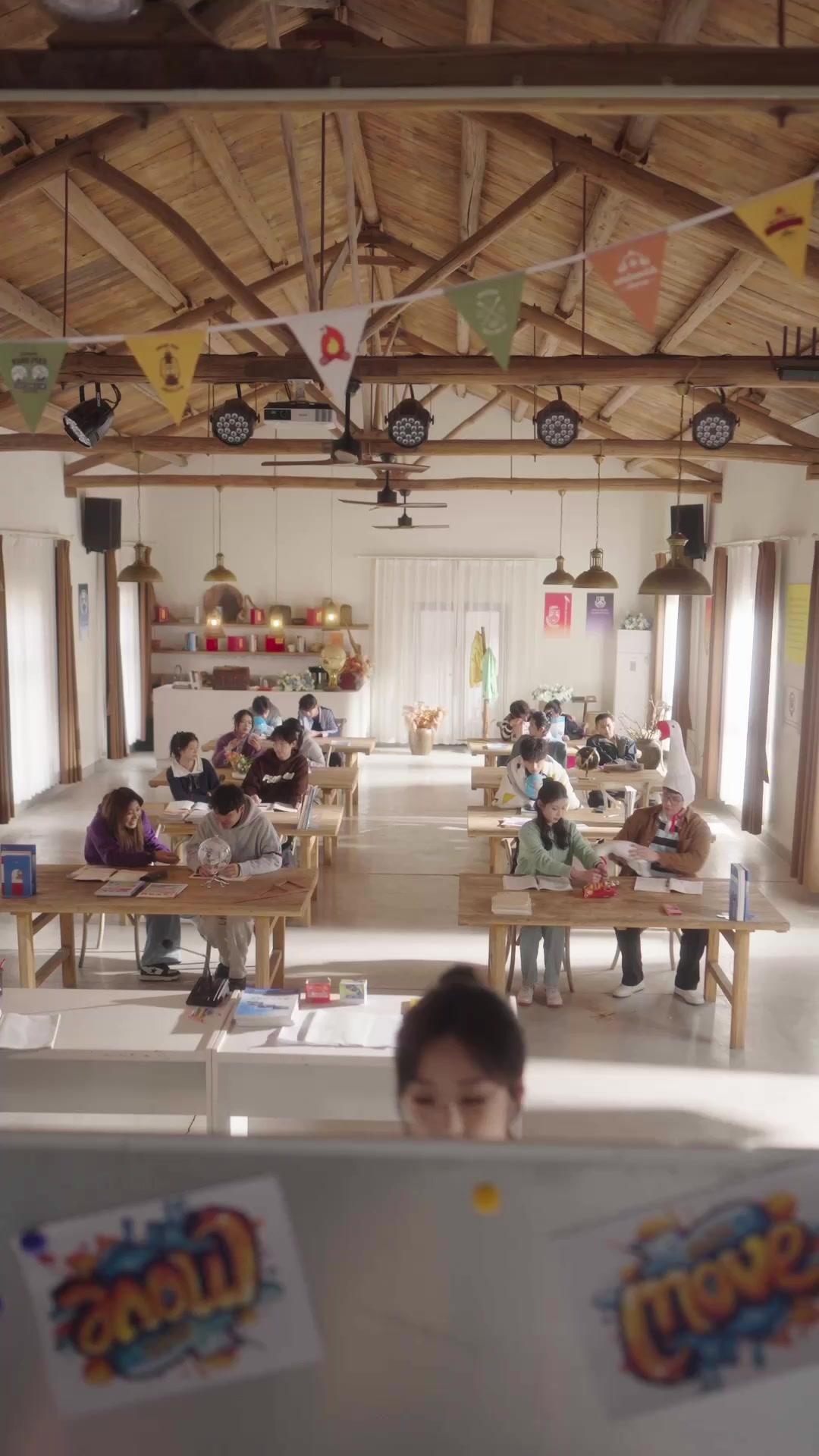 江少別鬧，慕老師很會打