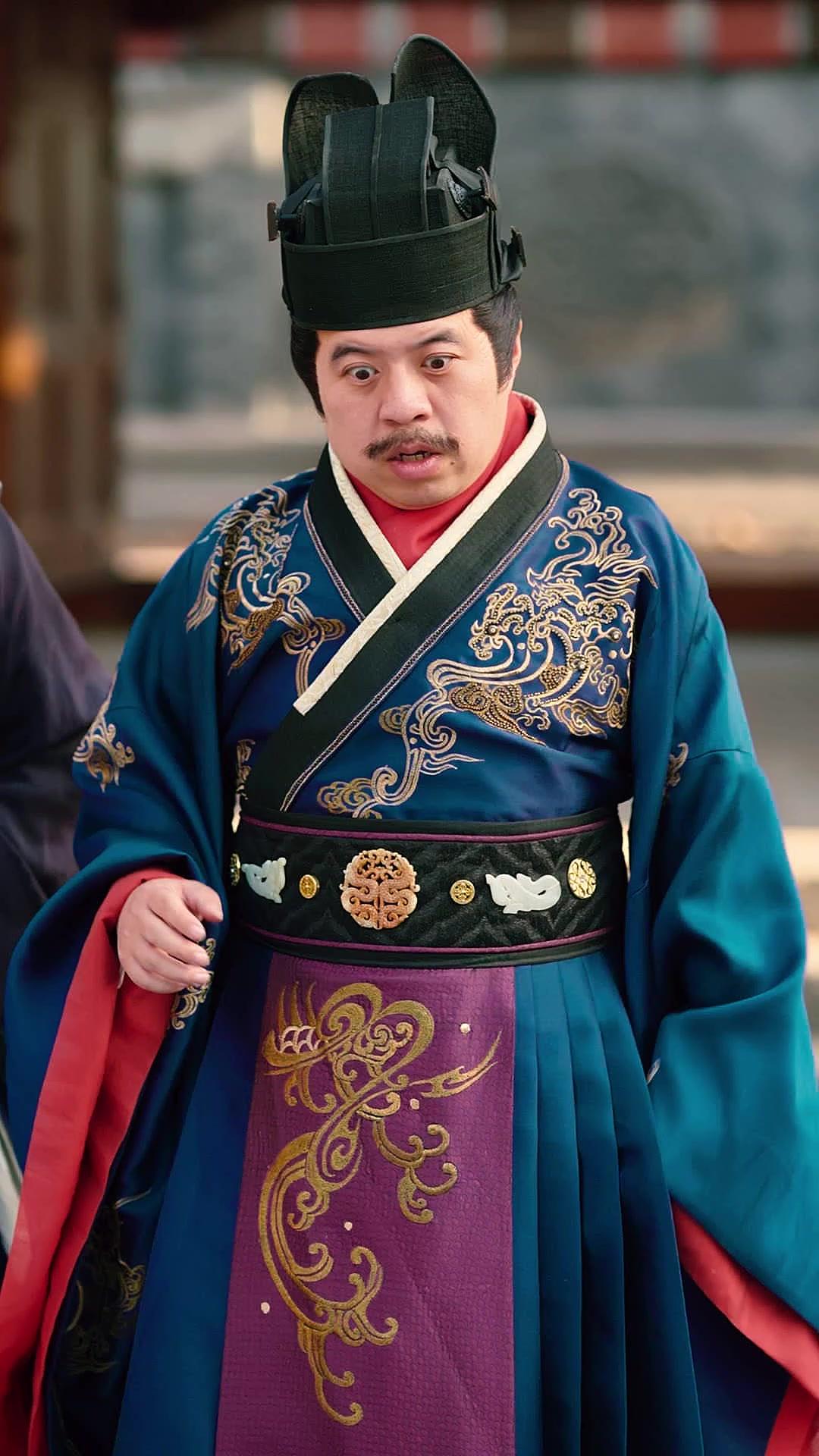 Sei Anzi, un Solo Destino