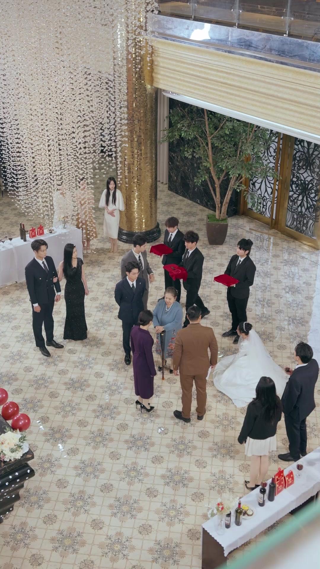 Tuyết Phủ Ngày Em Đi