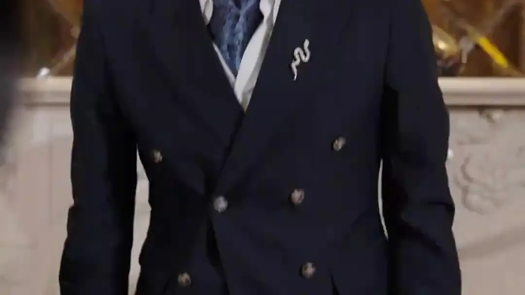 (Doublage) MA FEMME, LA PDG : Le repas qui réécrit les règles du pouvoir