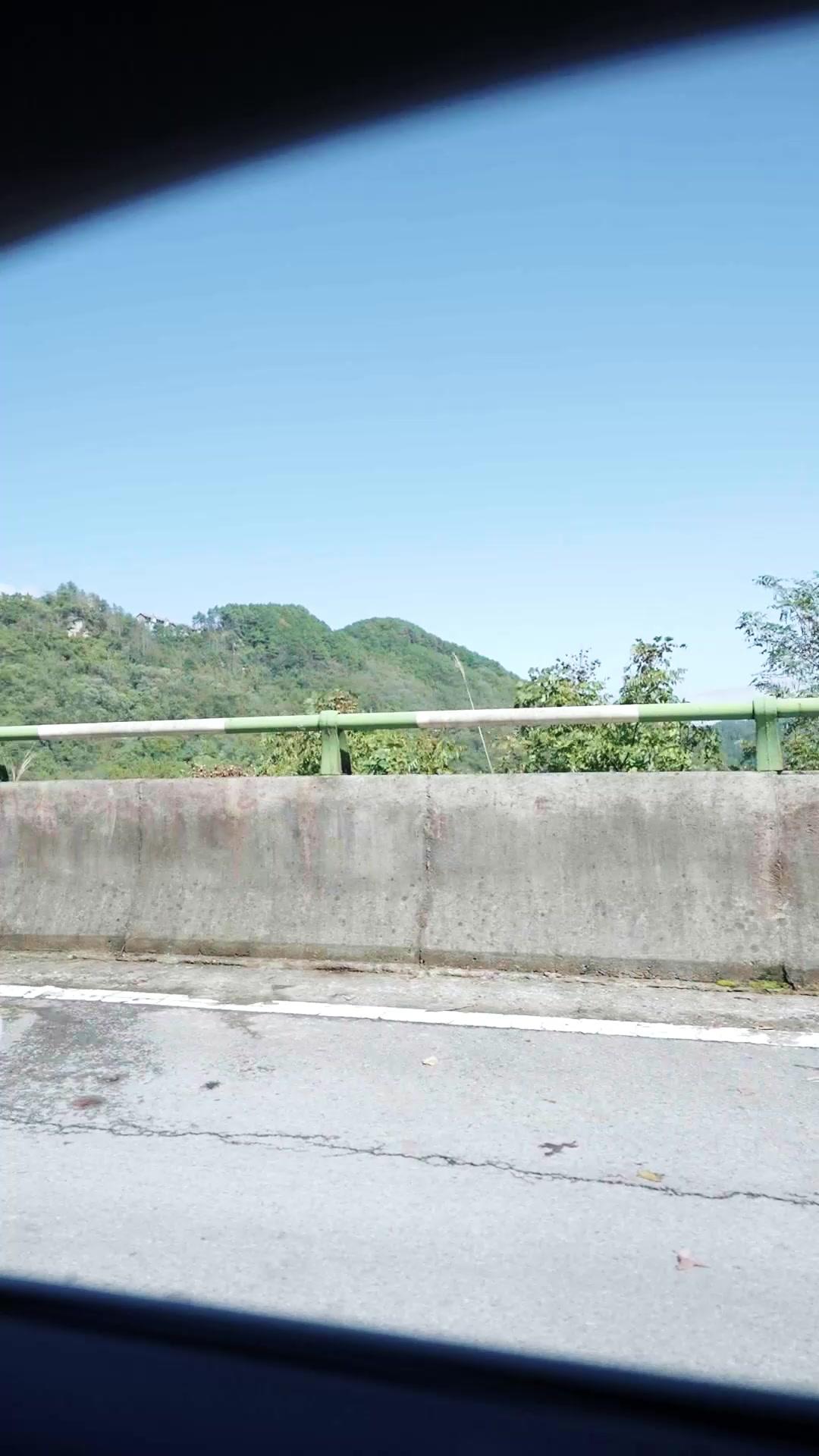 Este chofer es imparable